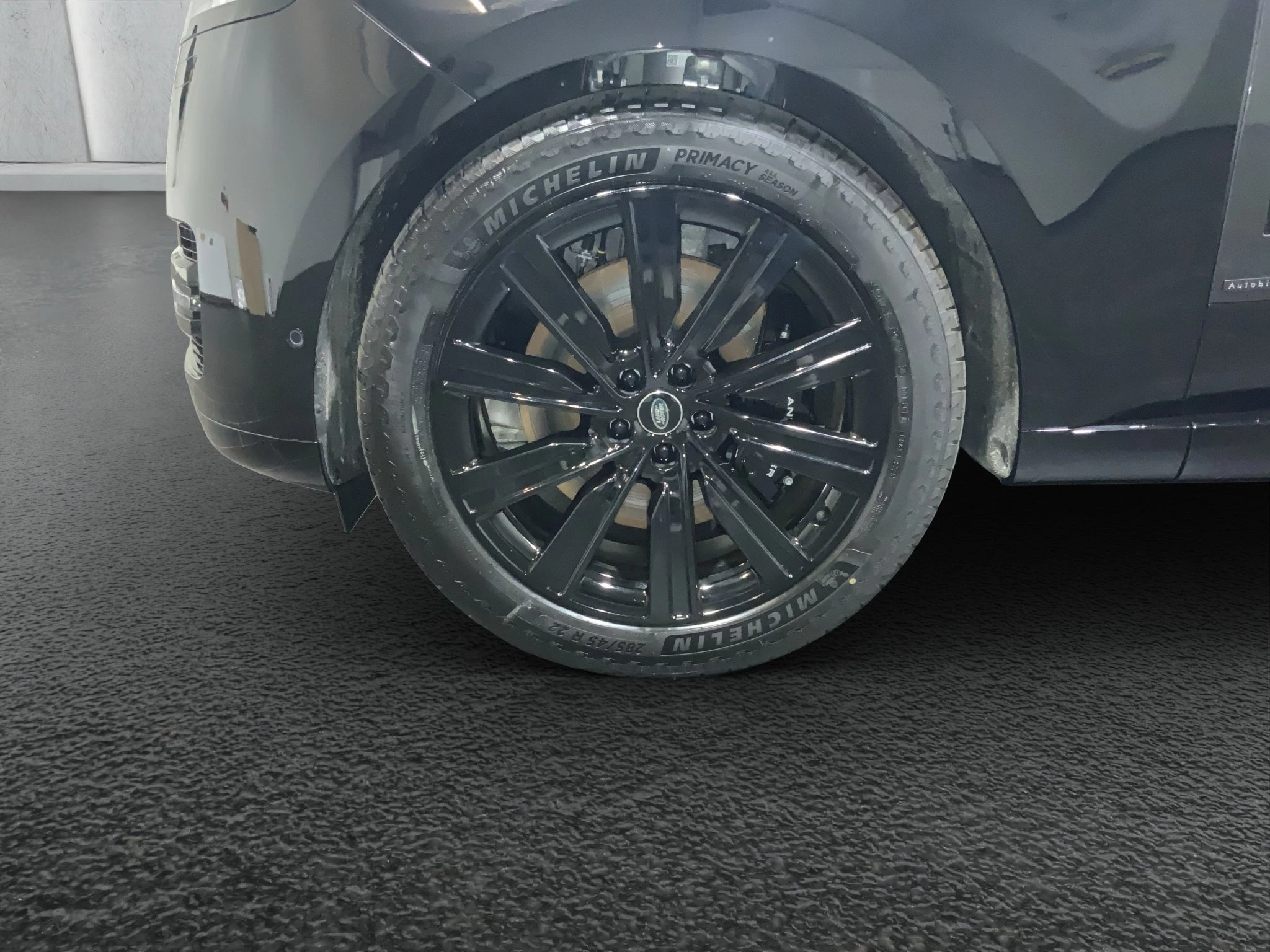 Land Rover-Range Rover-image-5