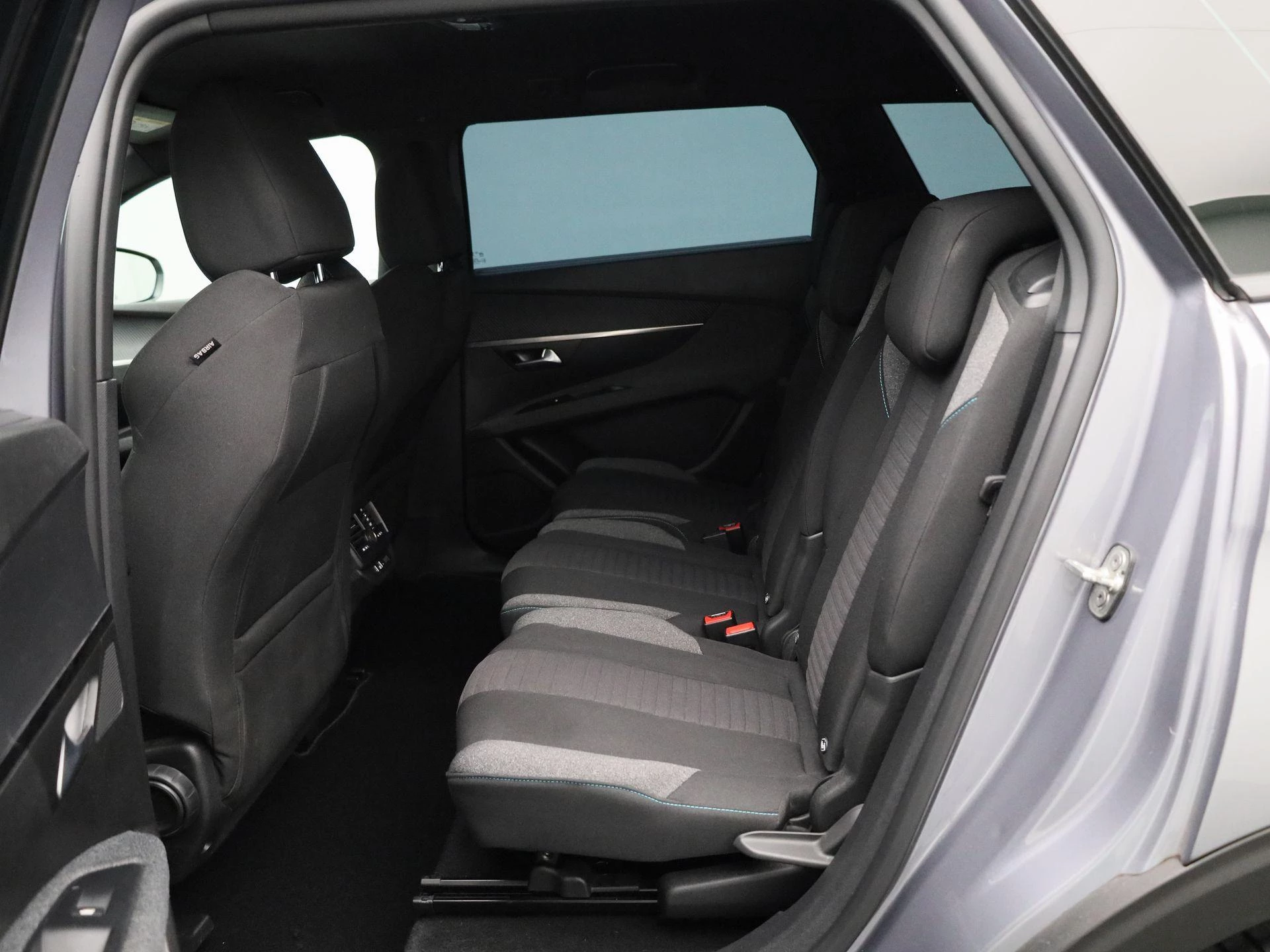 Peugeot-5008-image-9