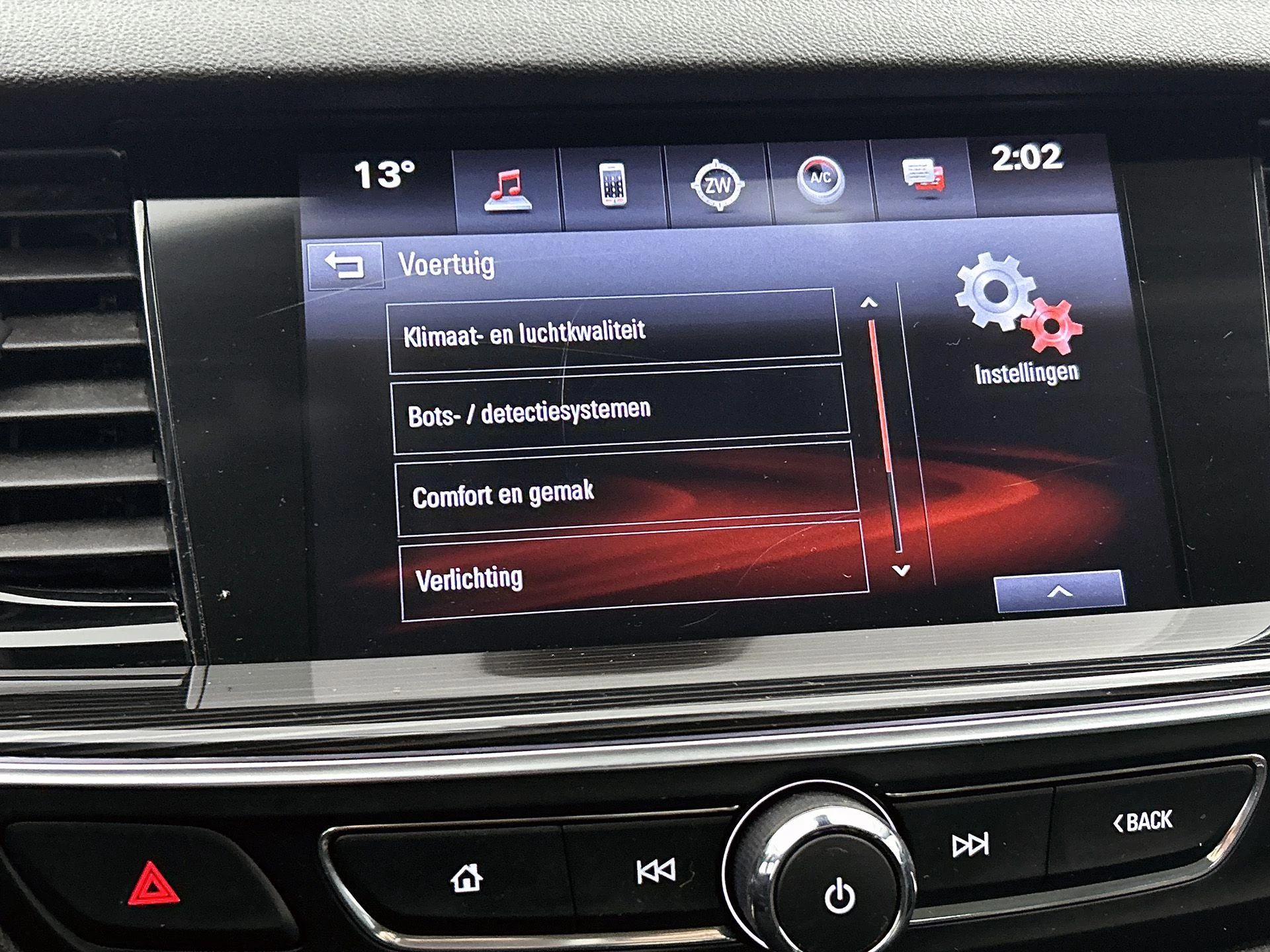 Opel-Insignia-image-9