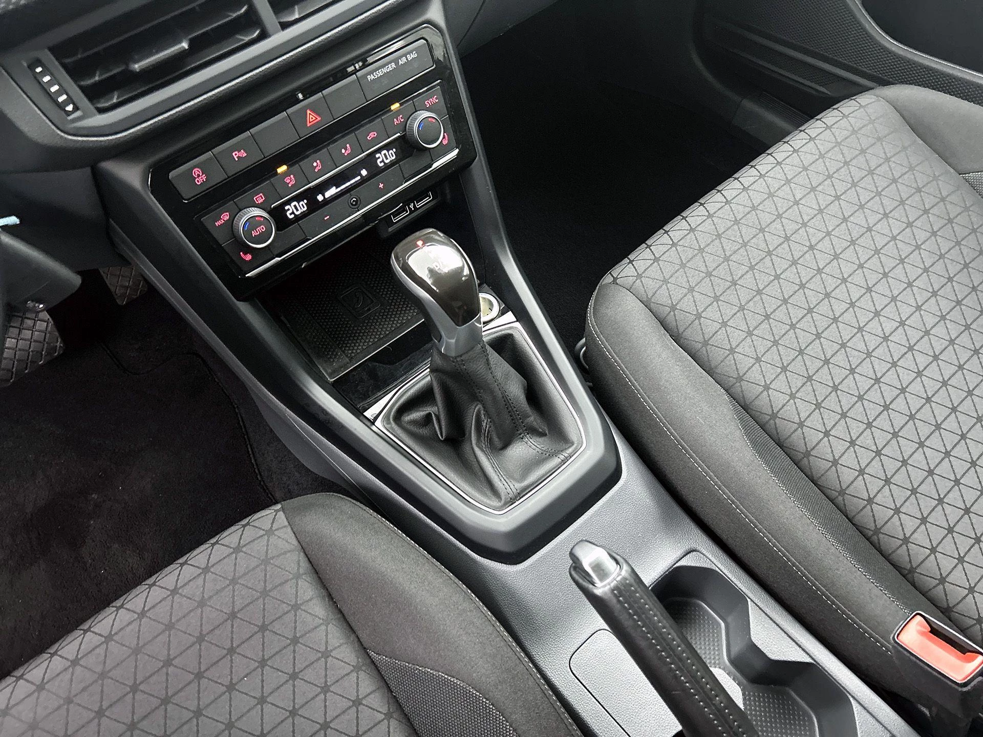 Volkswagen T-Cross 1.0 TSI Comfortline 116 PK