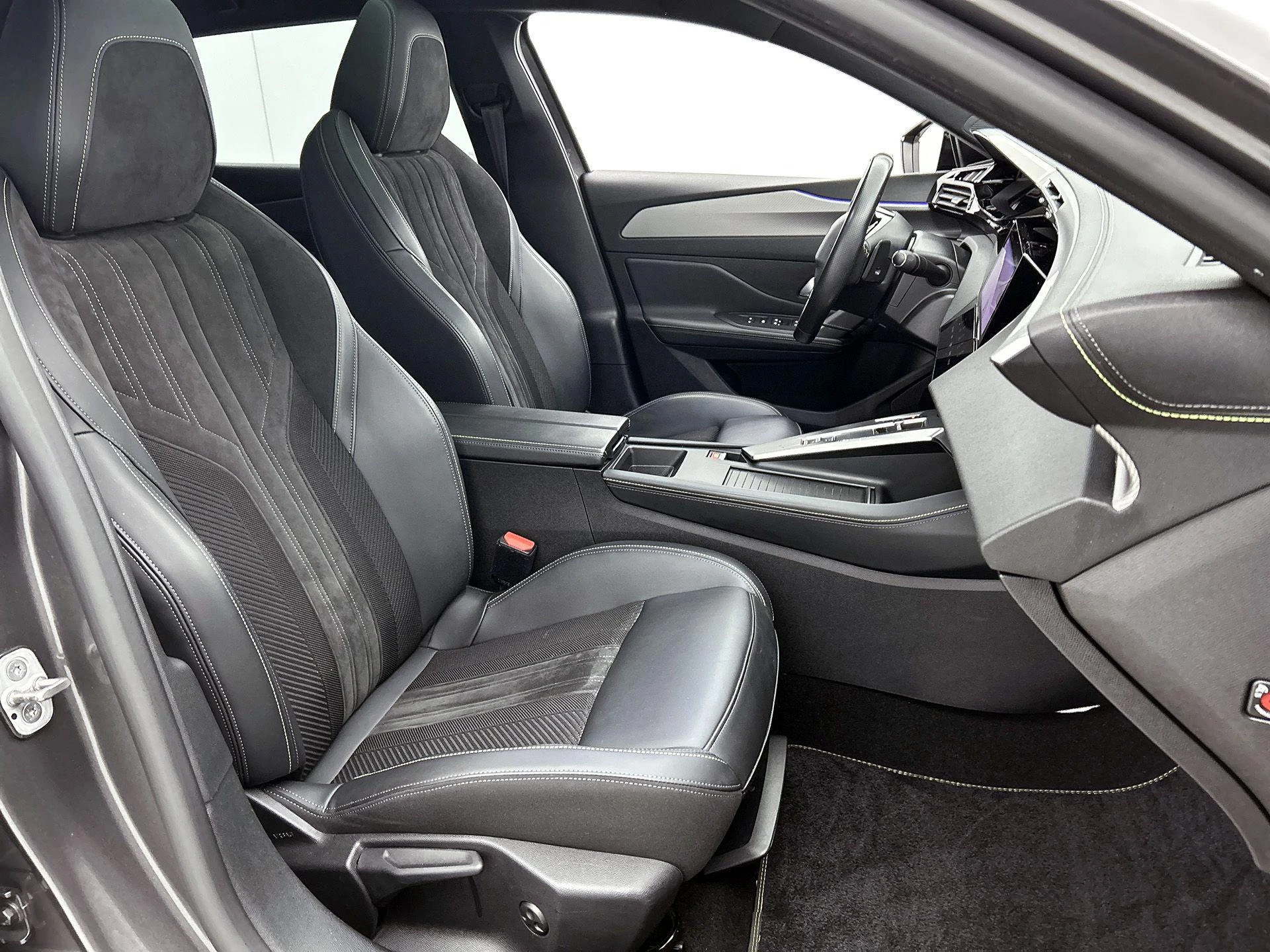 Peugeot-308-image-50