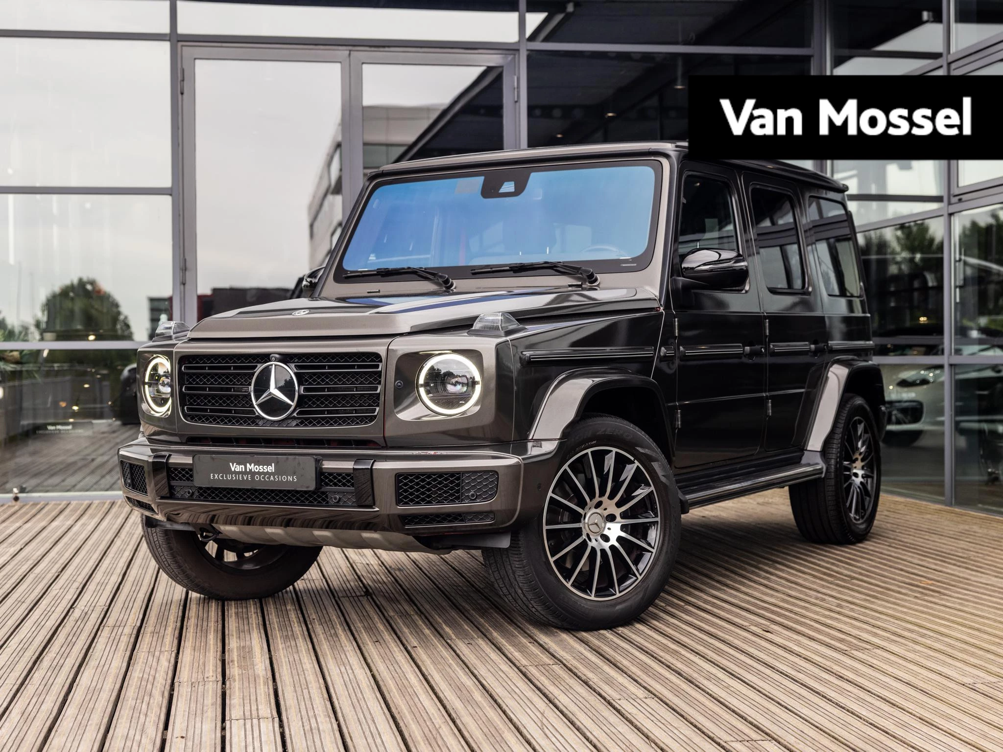 Mercedes-Benz-G-Klasse-image-0