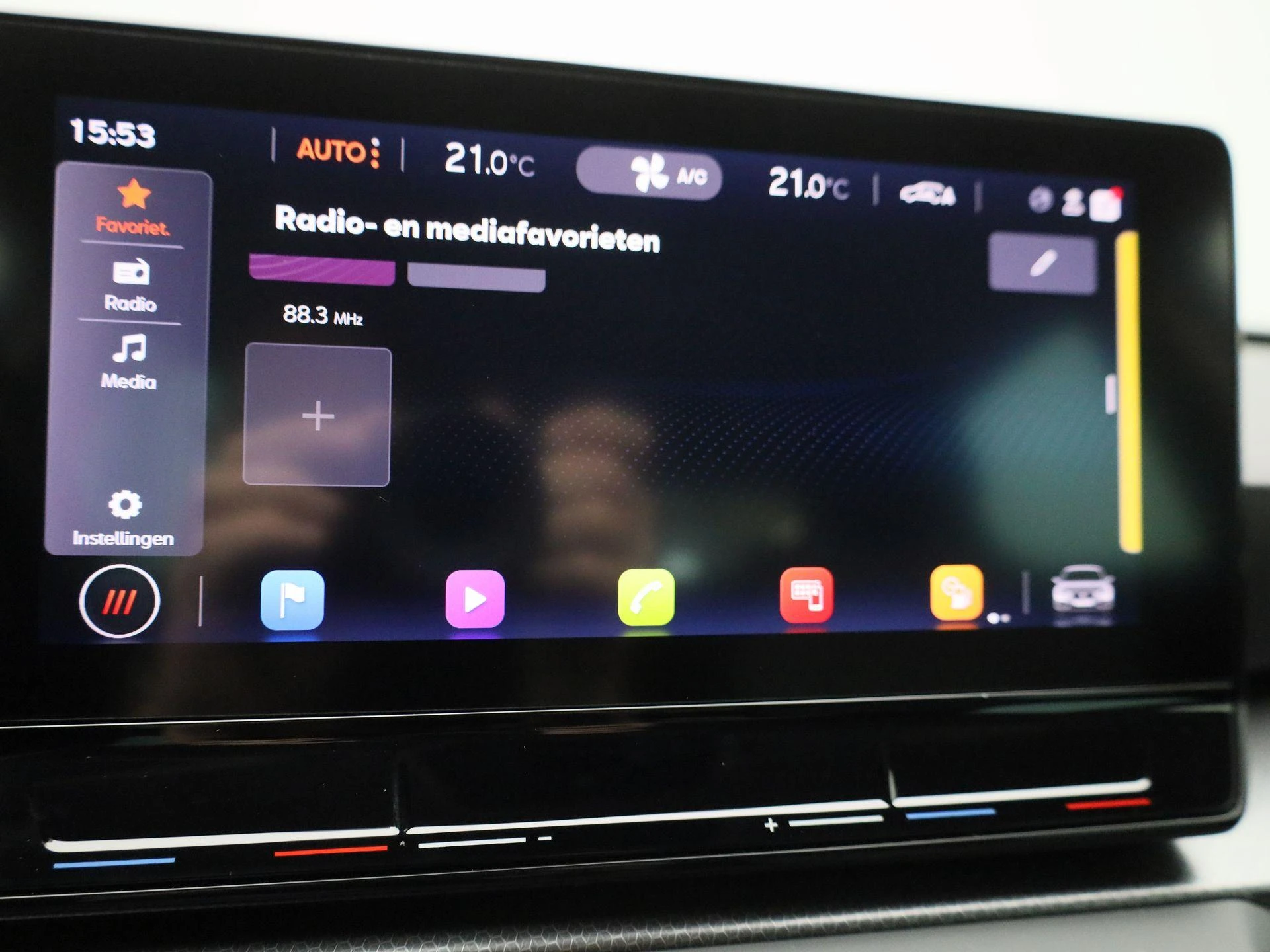 SEAT-Leon-image-17