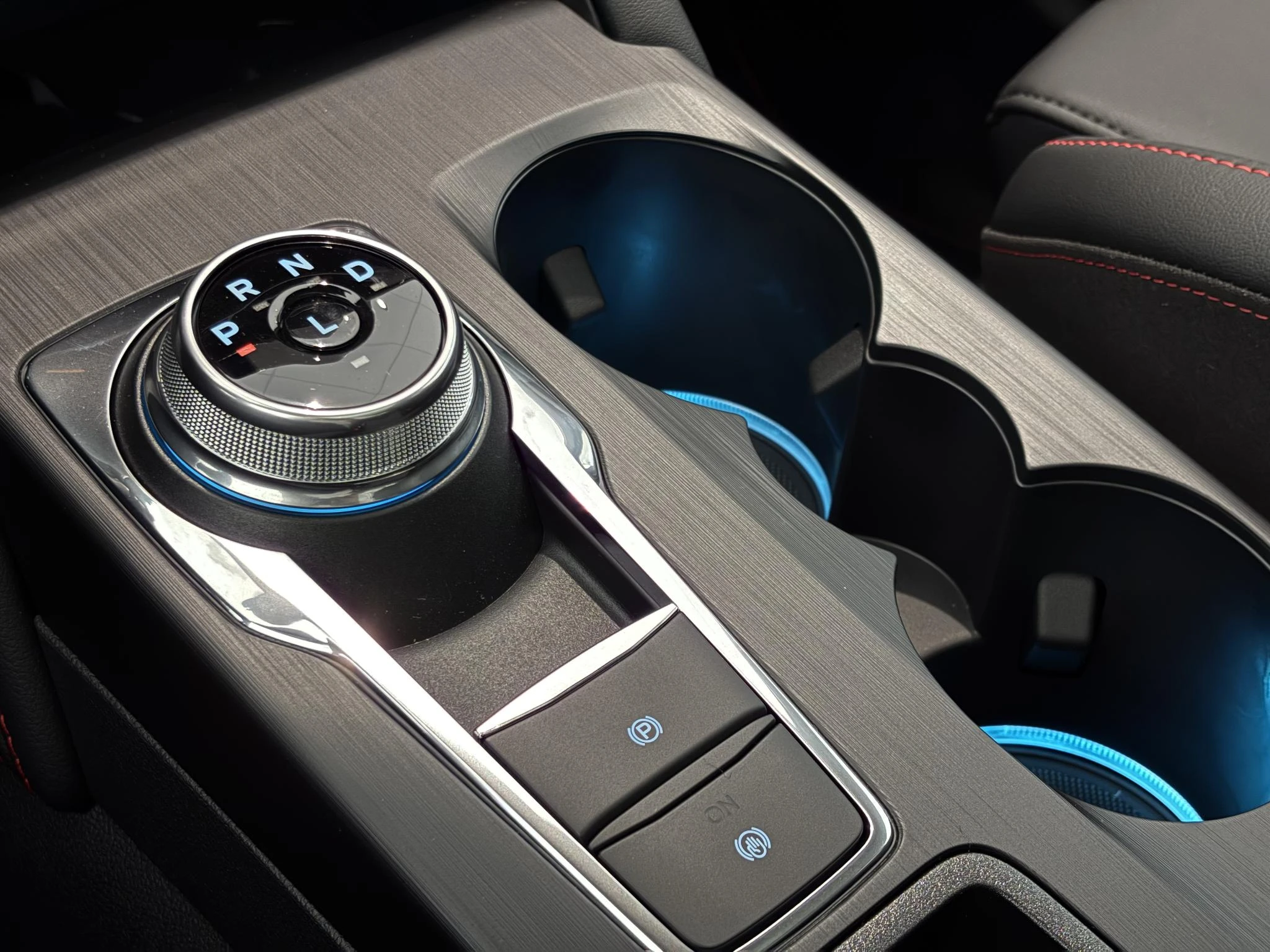 Ford-Kuga-image-21