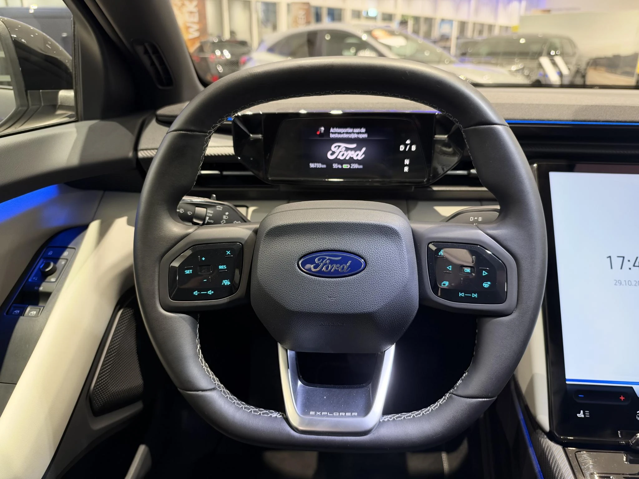 Ford-Explorer-image-15
