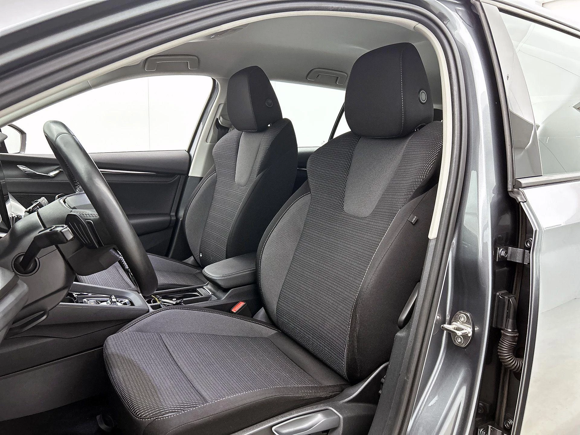 Škoda Octavia Combi 1.0 e-TSI Business Edition