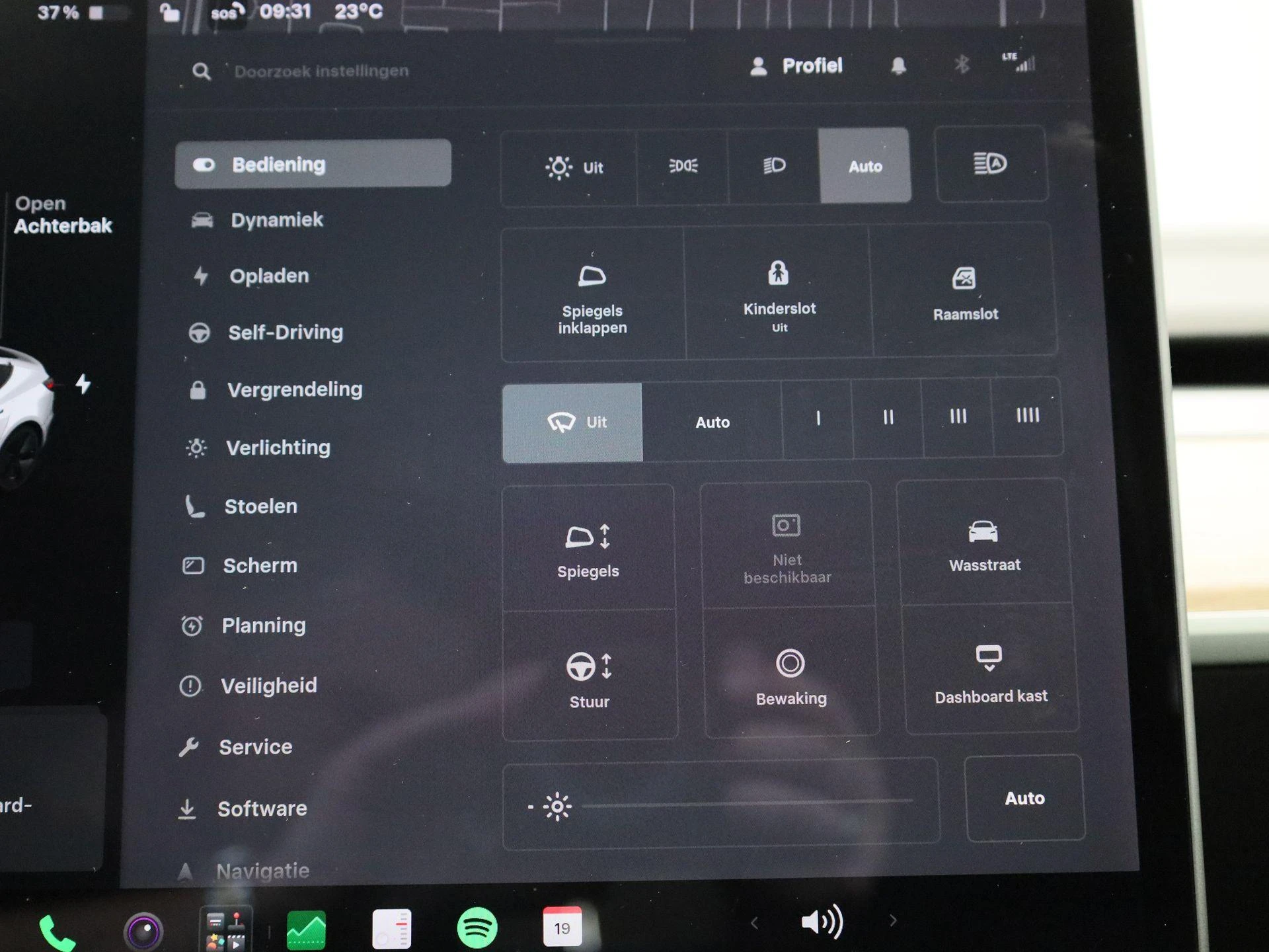 Tesla-Model 3-image-20