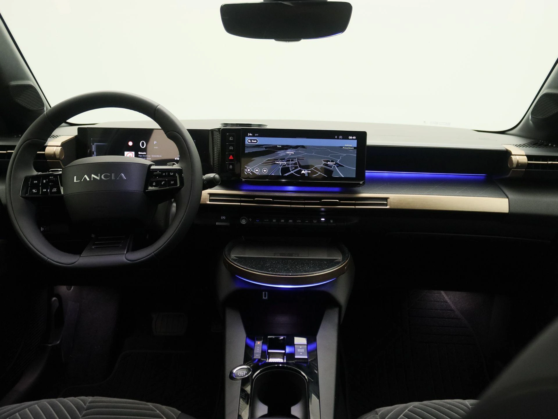 Lancia-Ypsilon-image-6