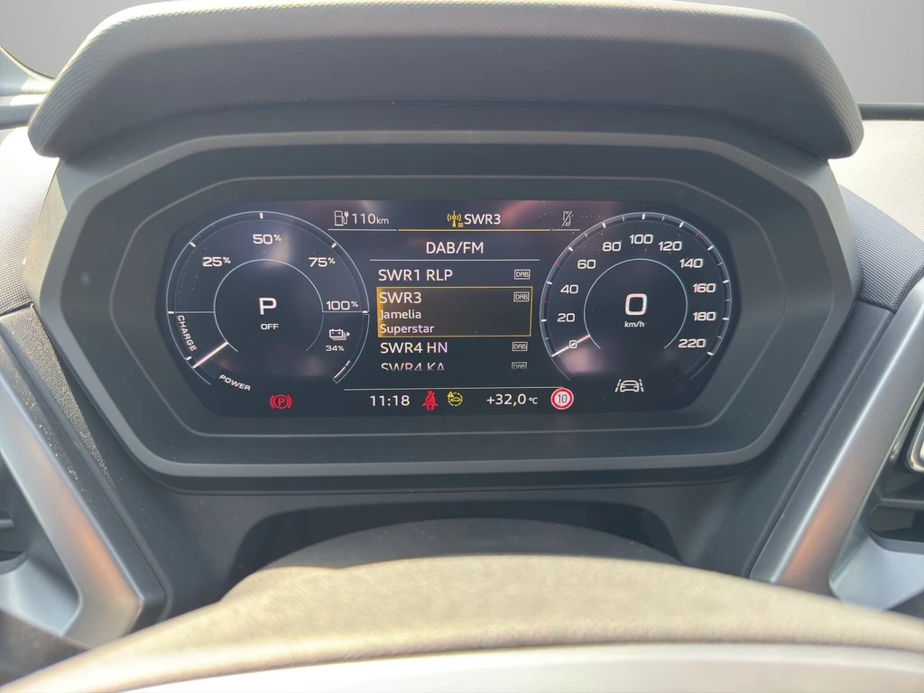Audi-Q4 e-tron-image-11
