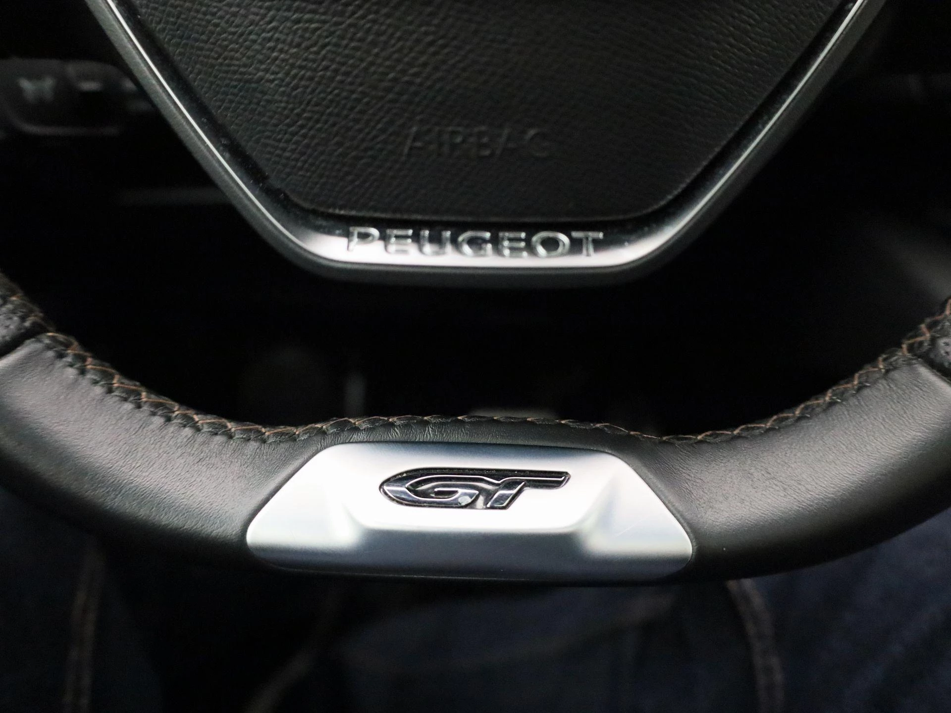 Peugeot-5008-image-21