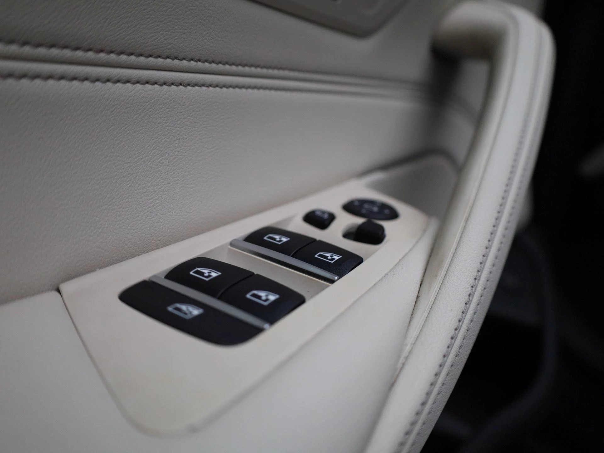 BMW-5 Serie-image-32