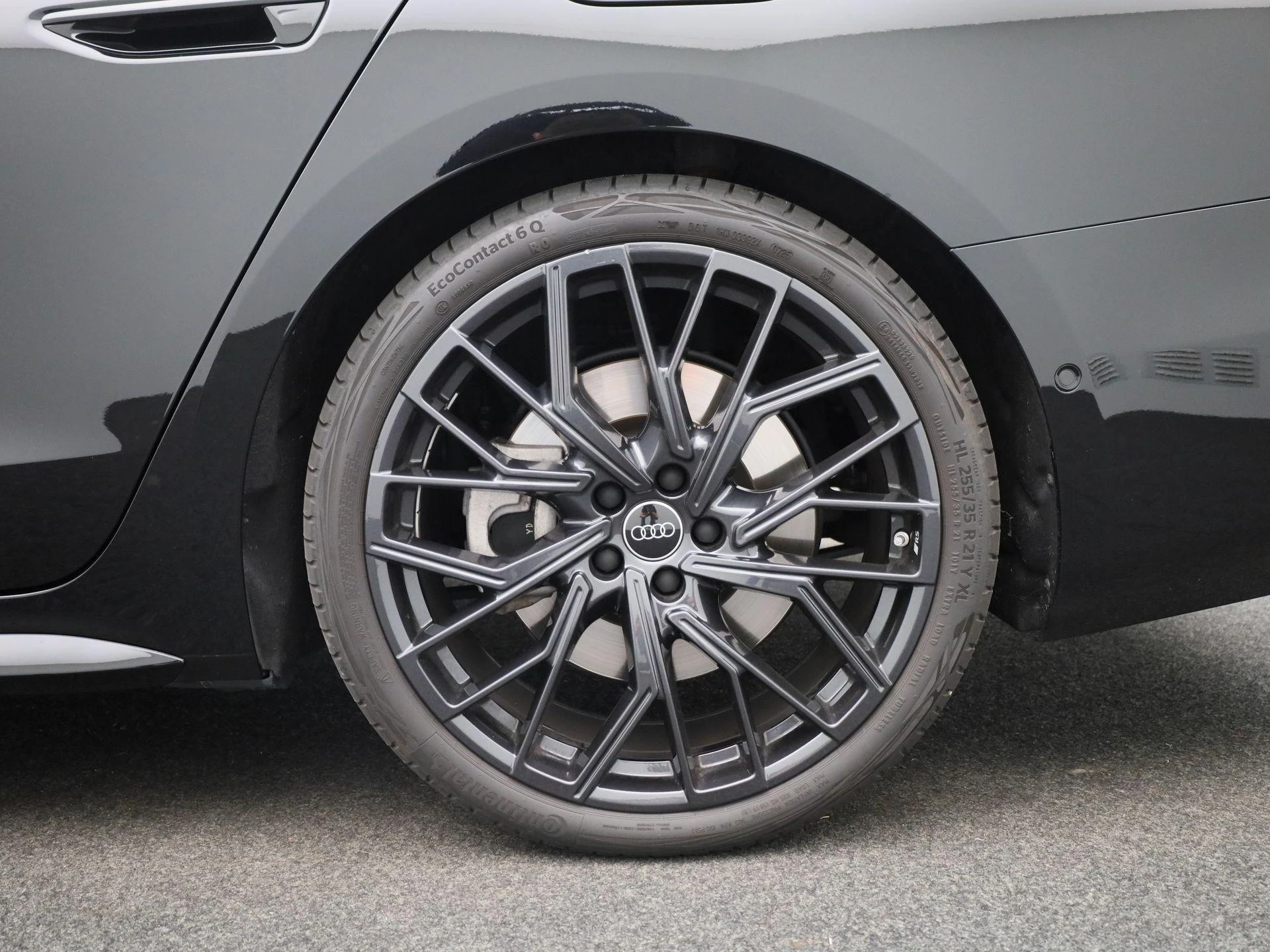 Audi-A6-image-12