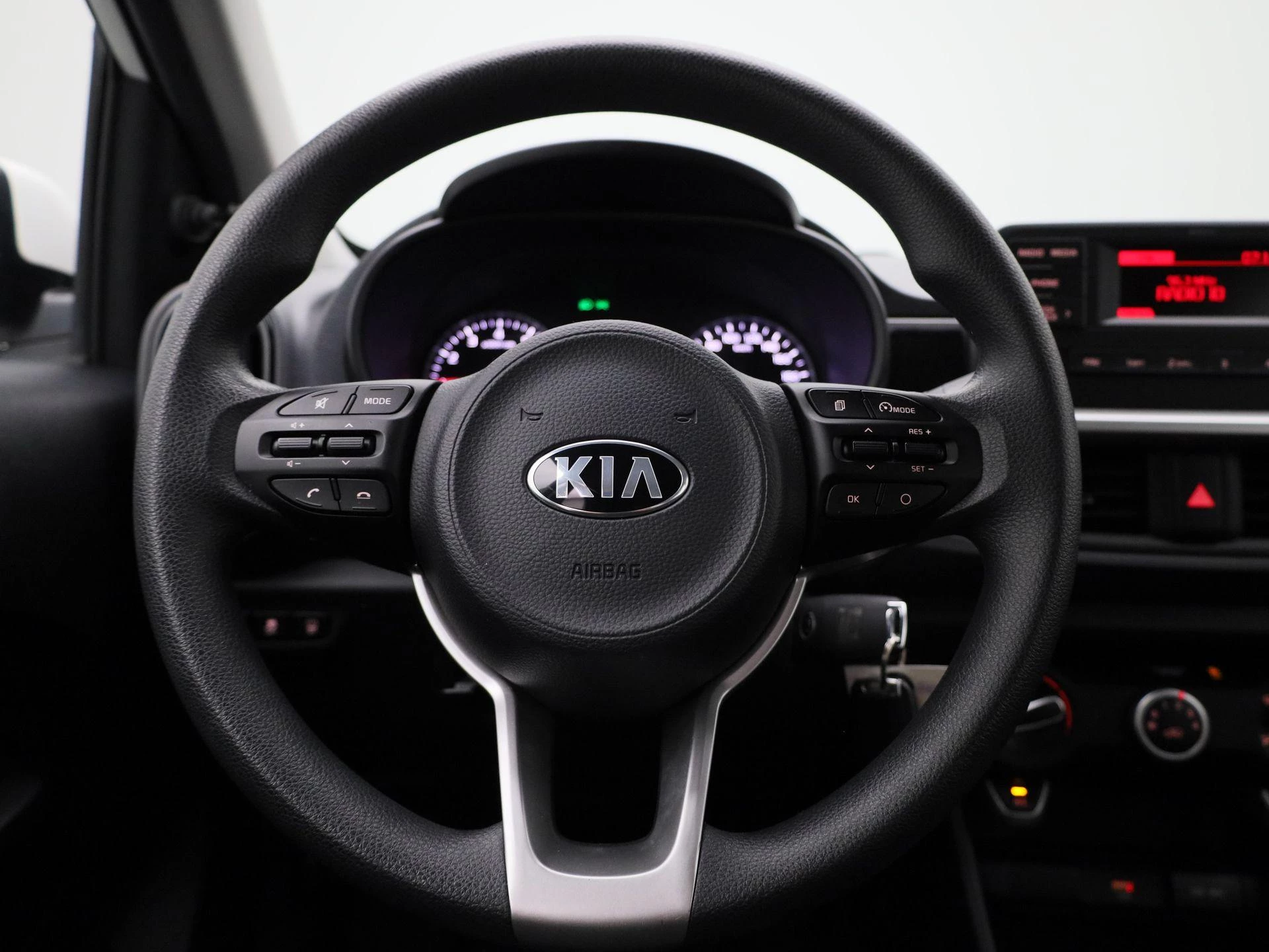 Kia-Picanto-image-6