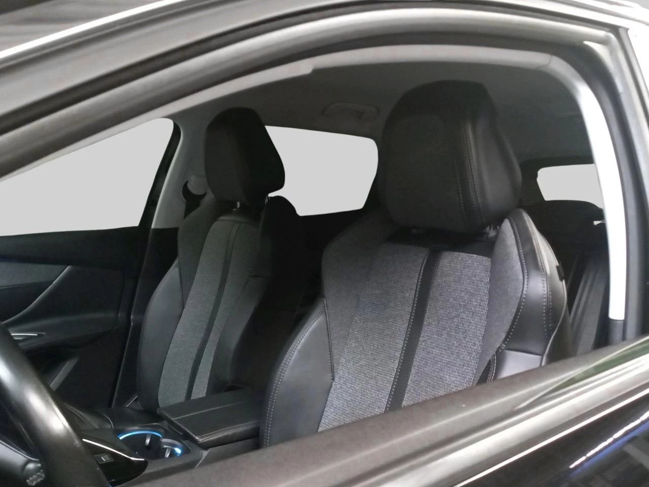 Peugeot-3008-image-8