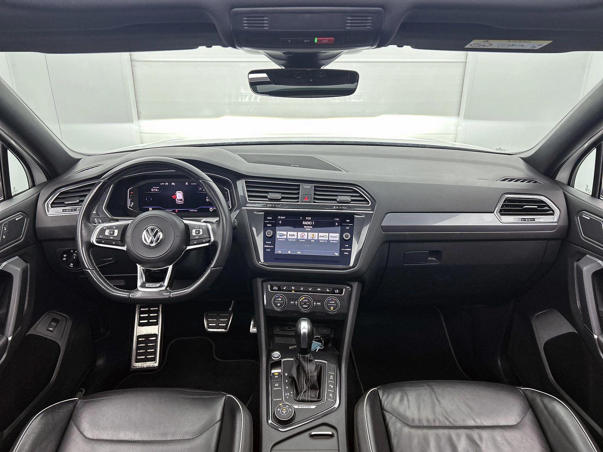 Volkswagen-Tiguan Allspace-image-23