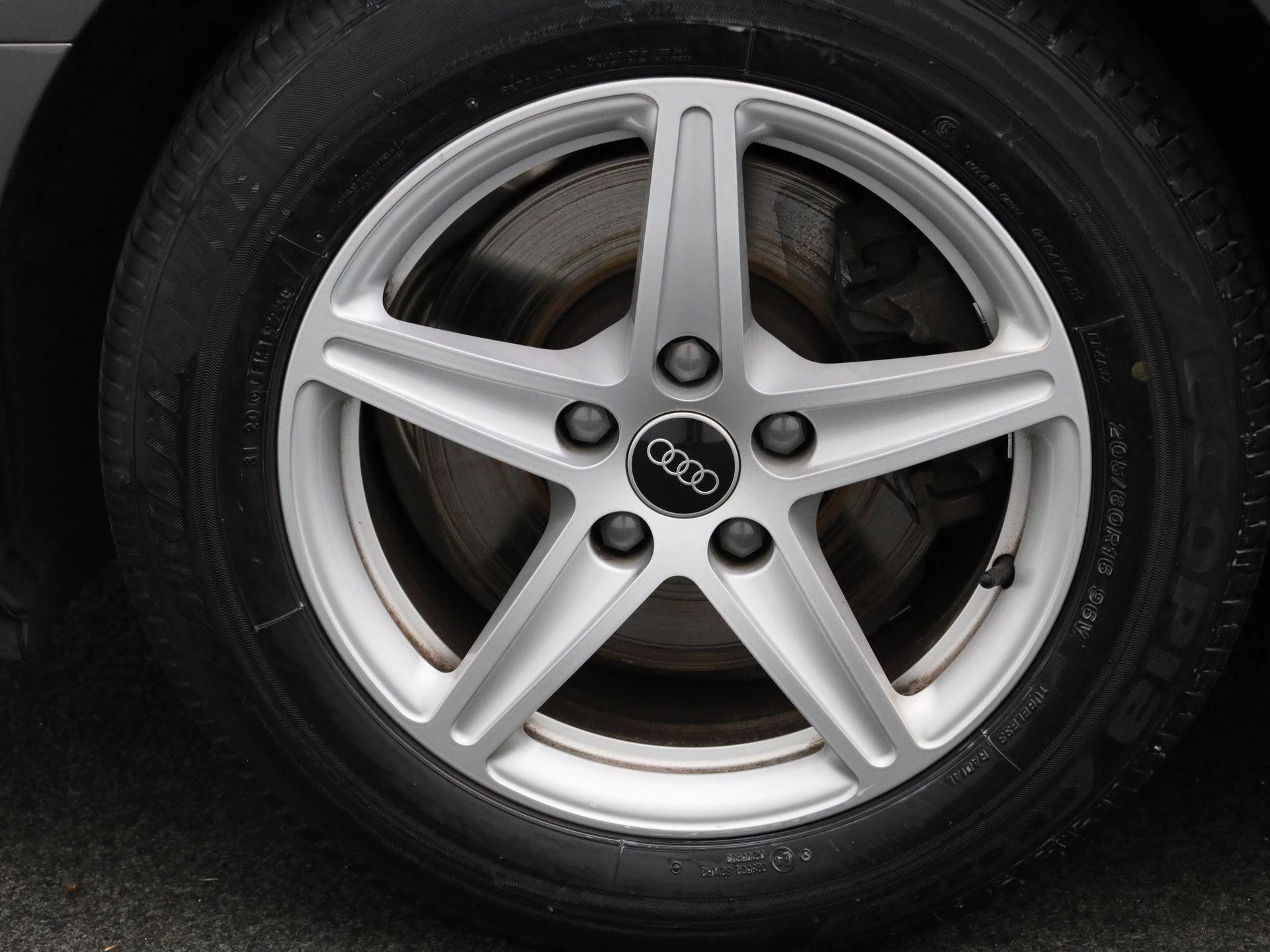 Audi-A4-image-13