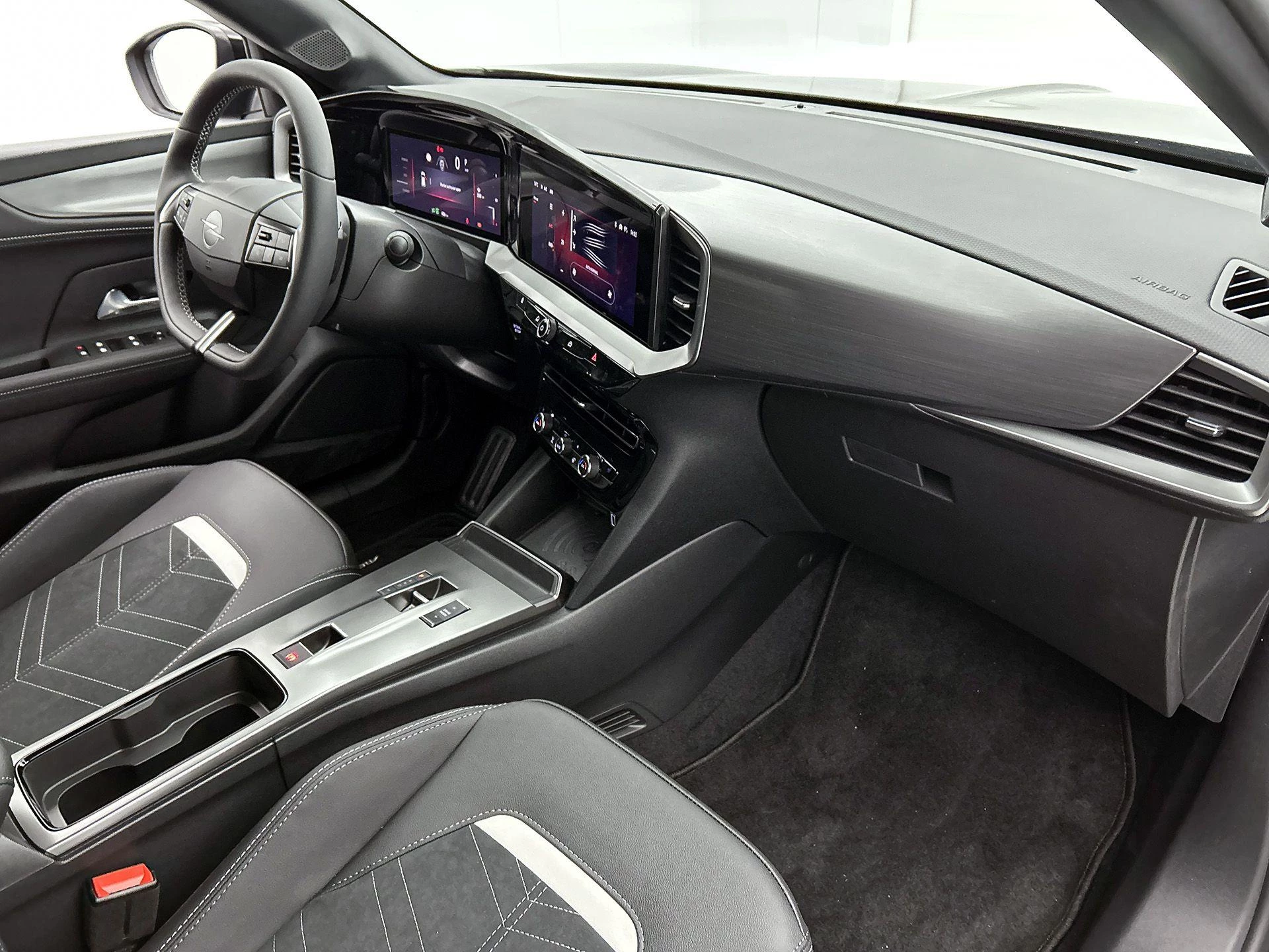 Opel Mokka 1.2 Turbo Hybrid GS