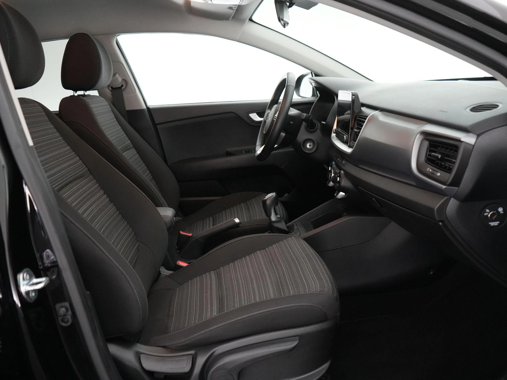 Kia-Stonic-image-11