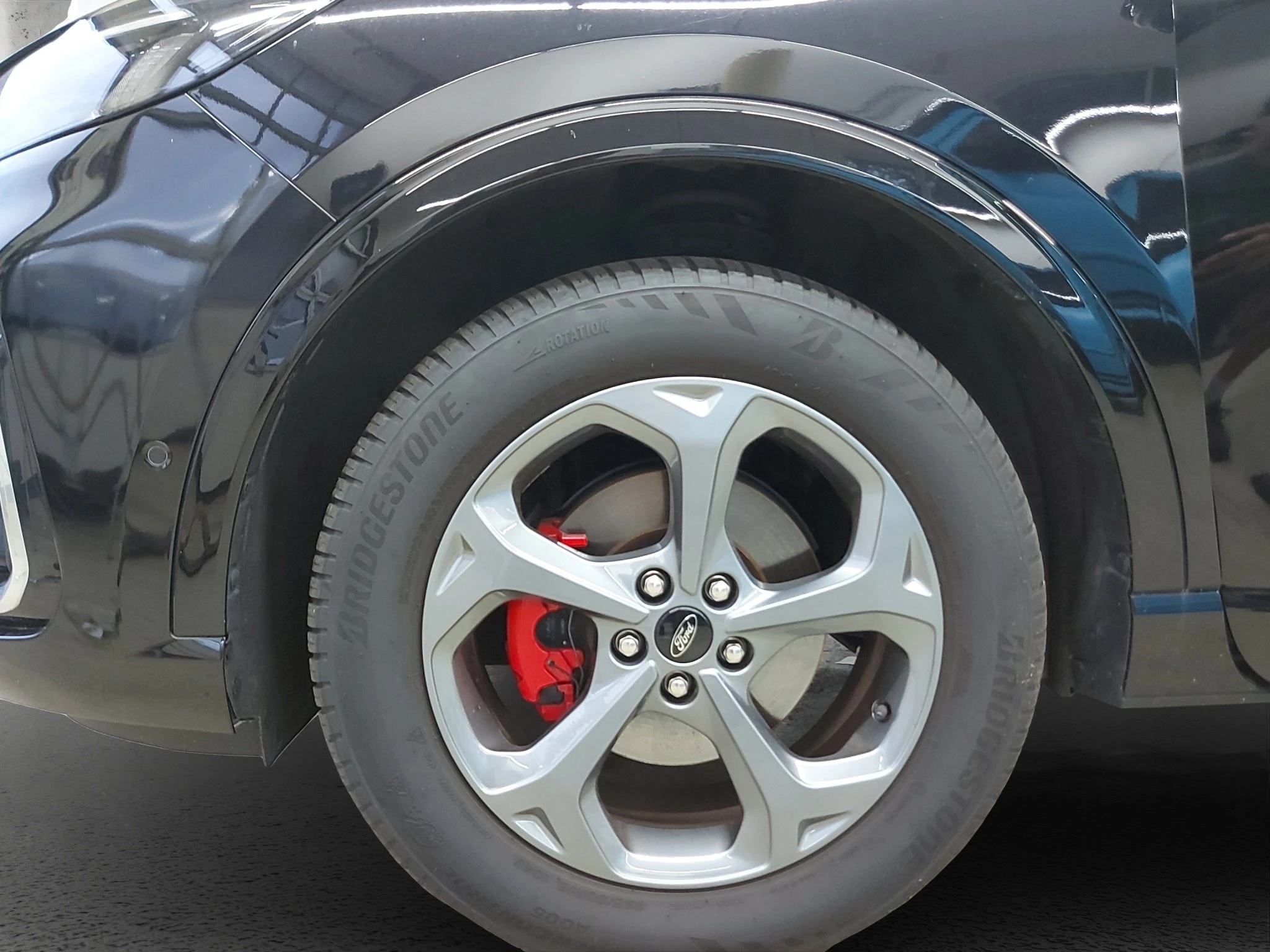 Ford-Kuga-image-8