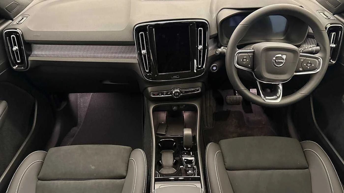 Volvo-XC40-image-10