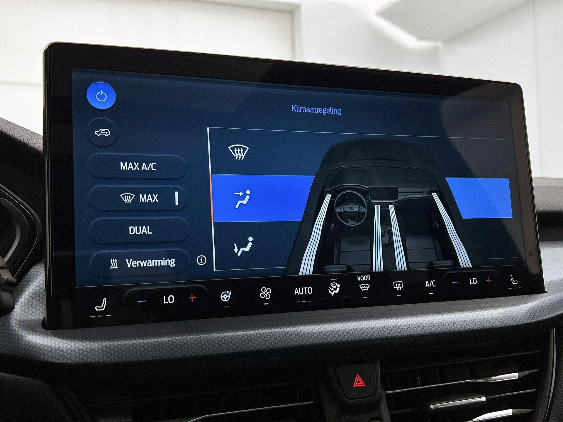 Ford-Kuga-image-15