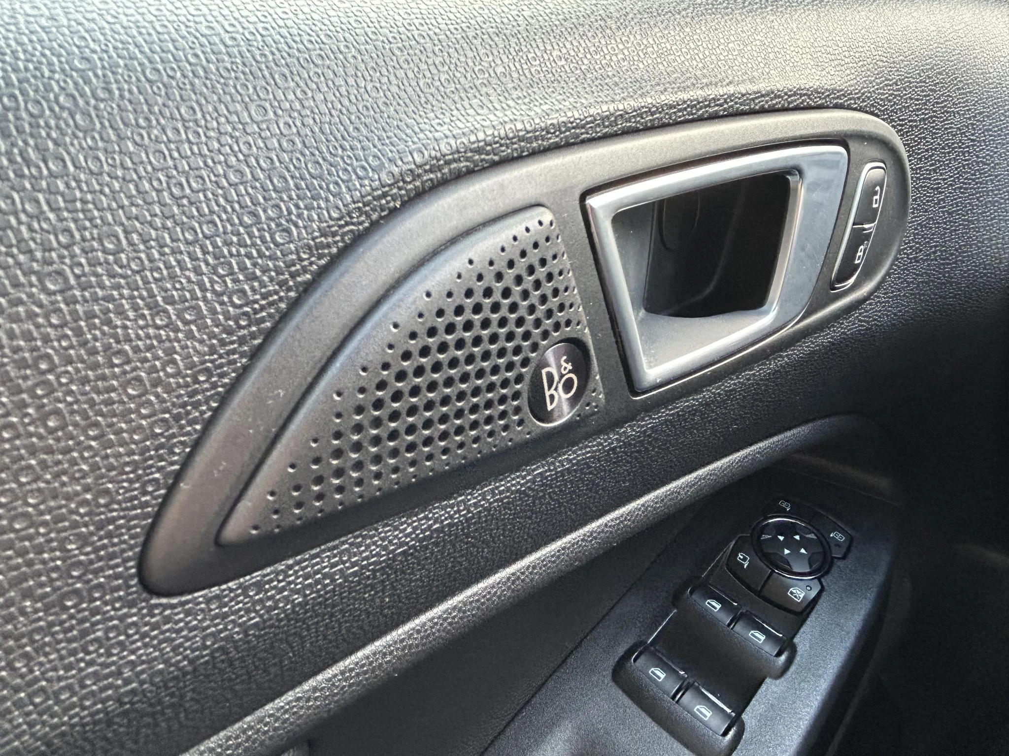 Ford-EcoSport-image-18