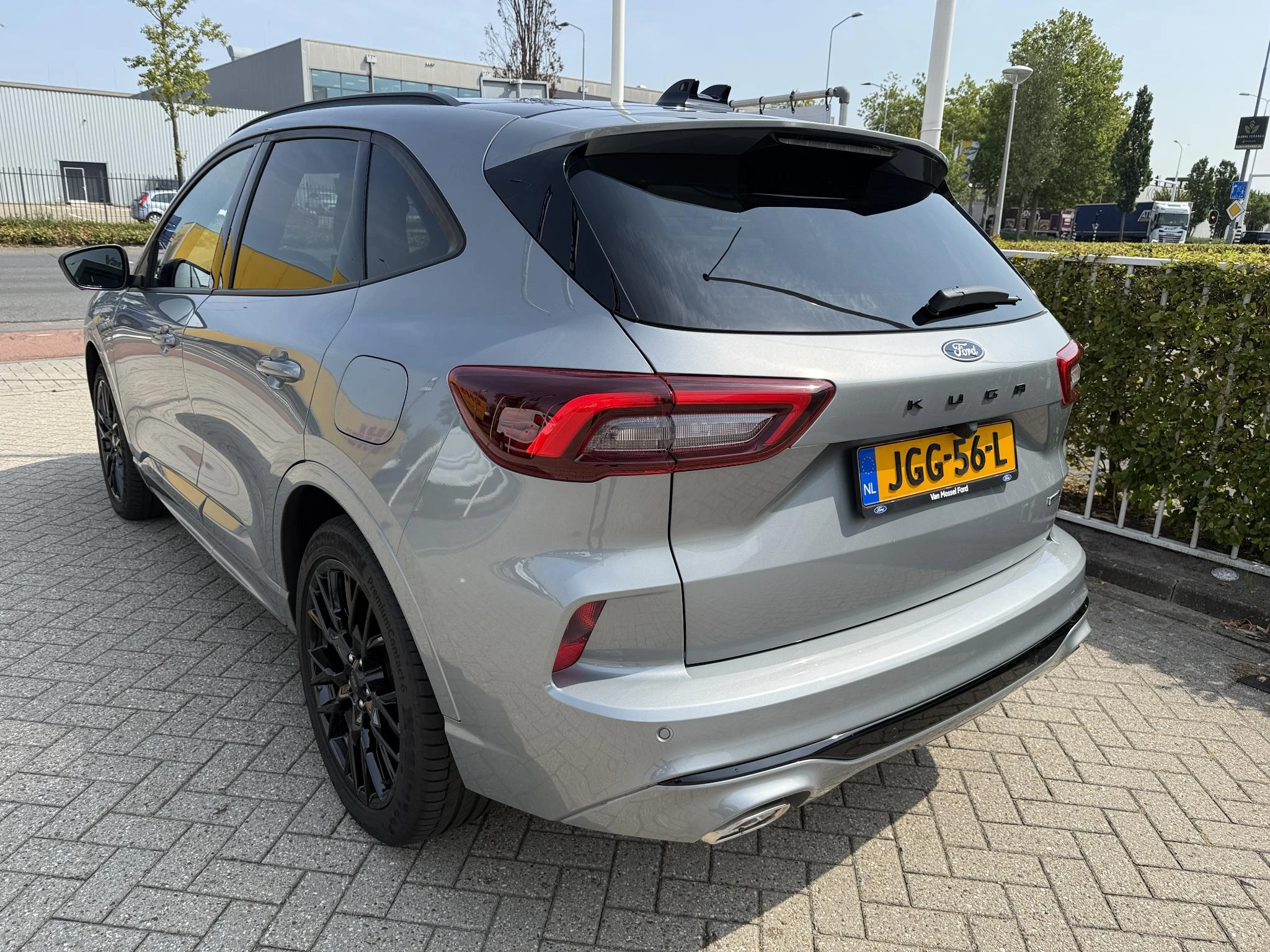 Ford-Kuga-image-2