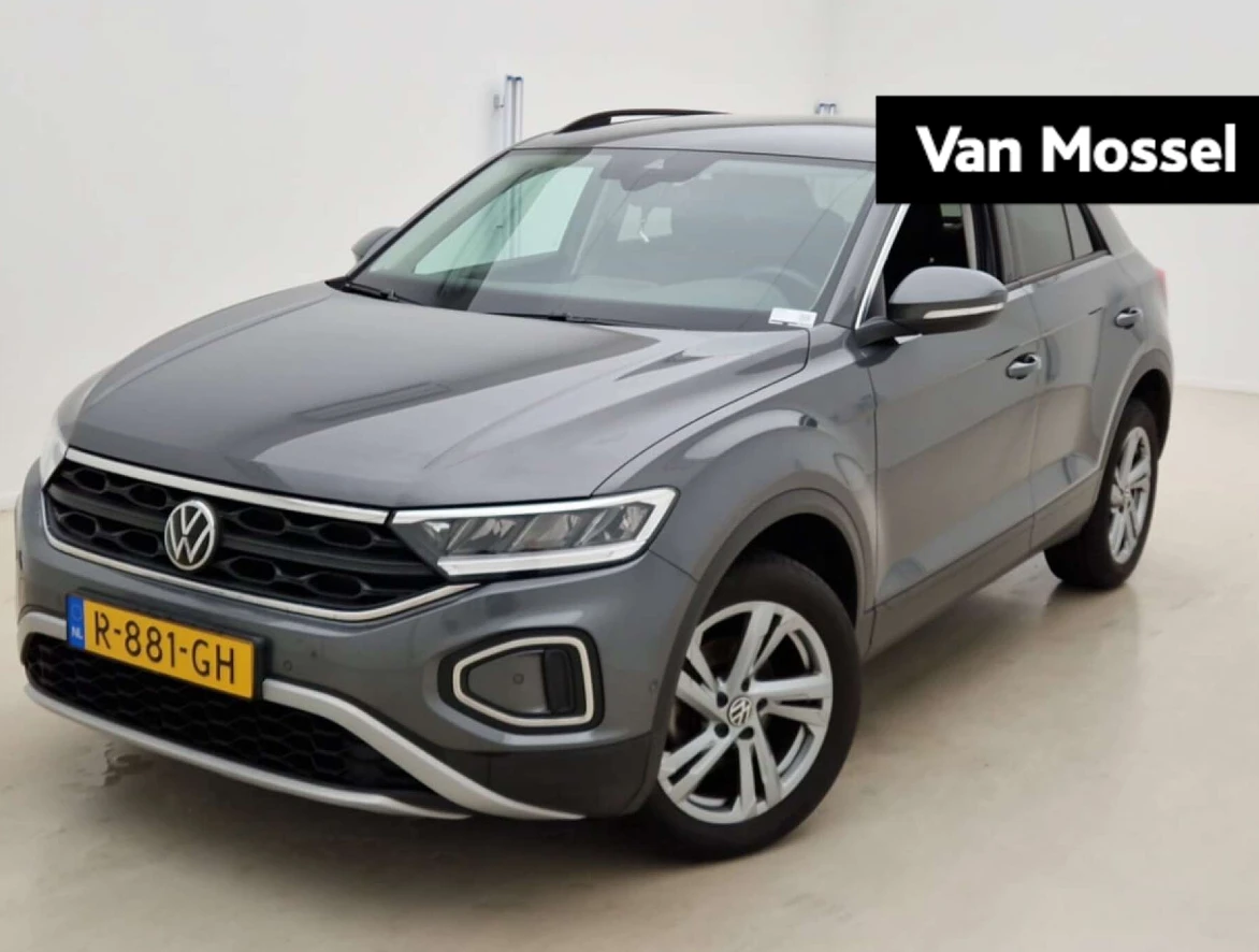 Volkswagen-T-Roc-image-0