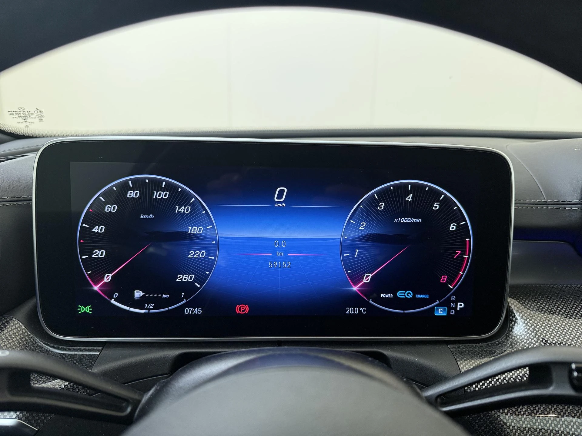 Mercedes-Benz-C-Klasse-image-11