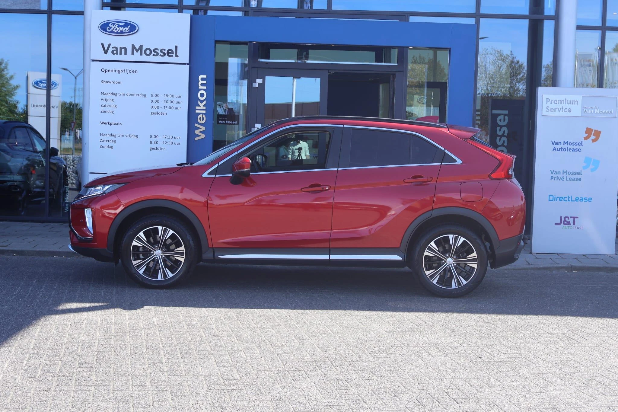 Mitsubishi-Eclipse Cross-image-2