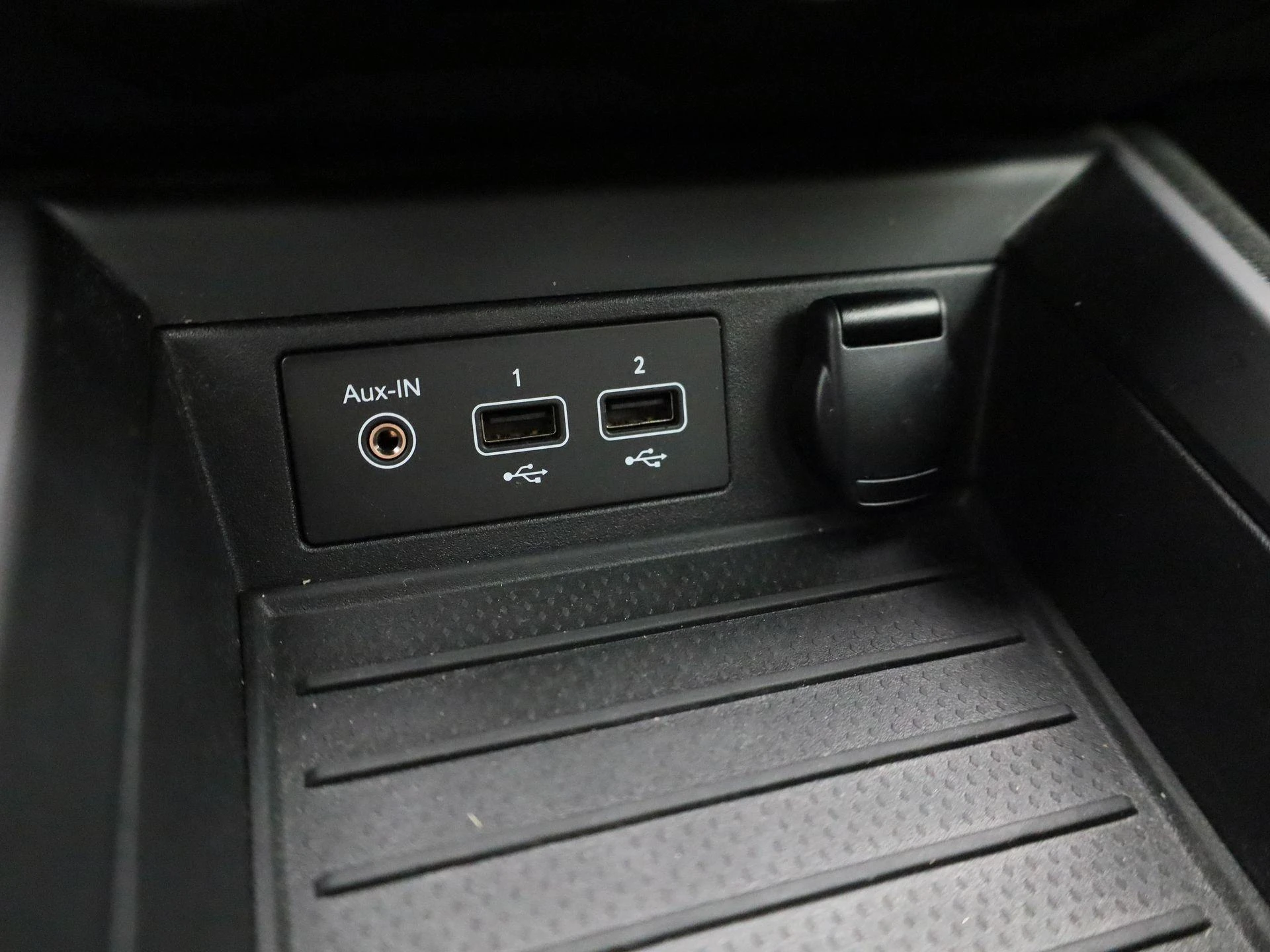 Renault-ZOE-image-23