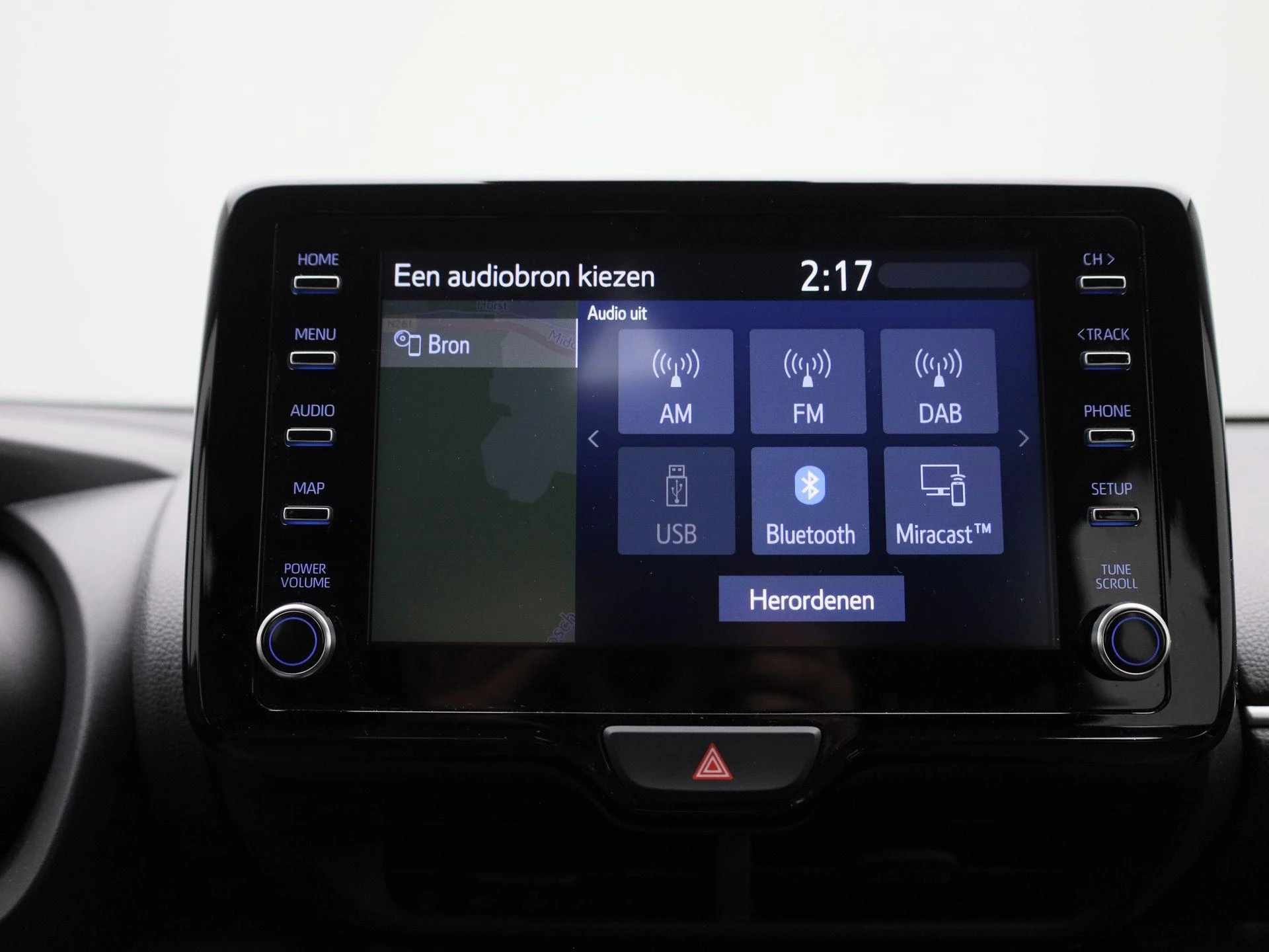 Toyota Yaris 1.5 Hybrid Business Plus