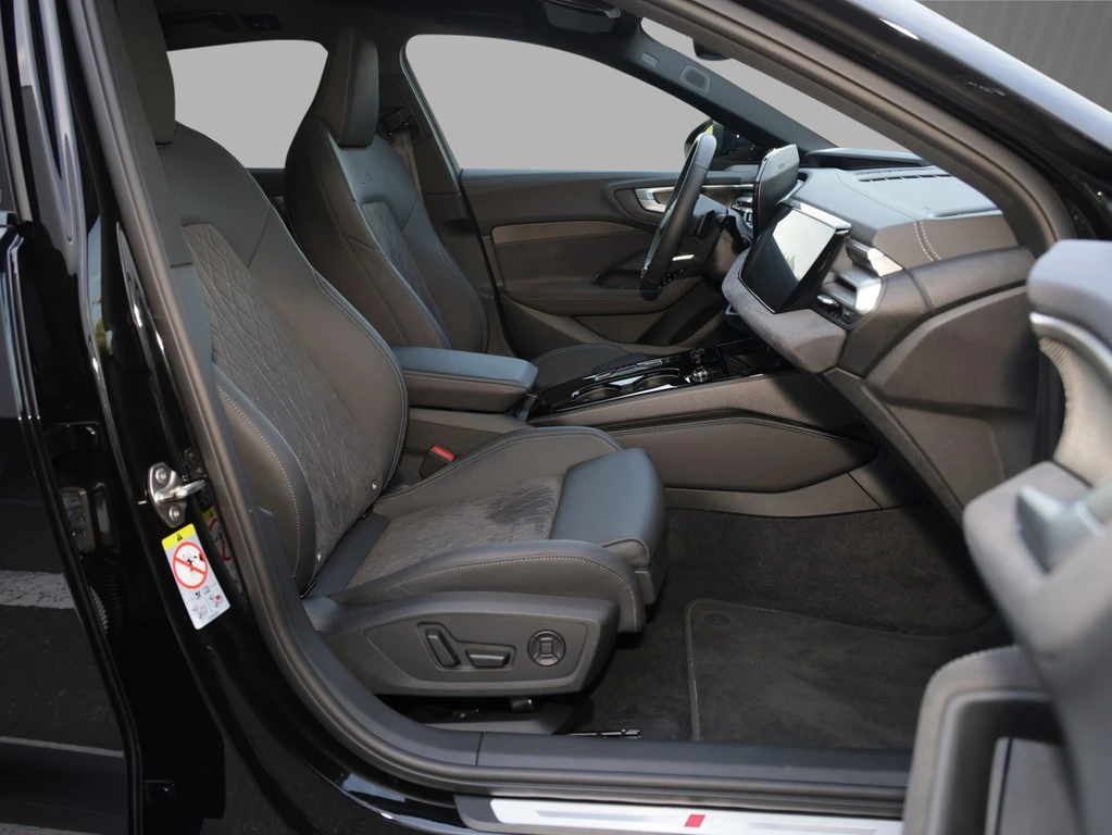Audi A5 Avant e-hybrid quattro edition one S line