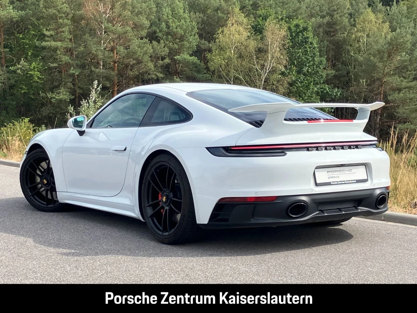 Porsche-911-image-2