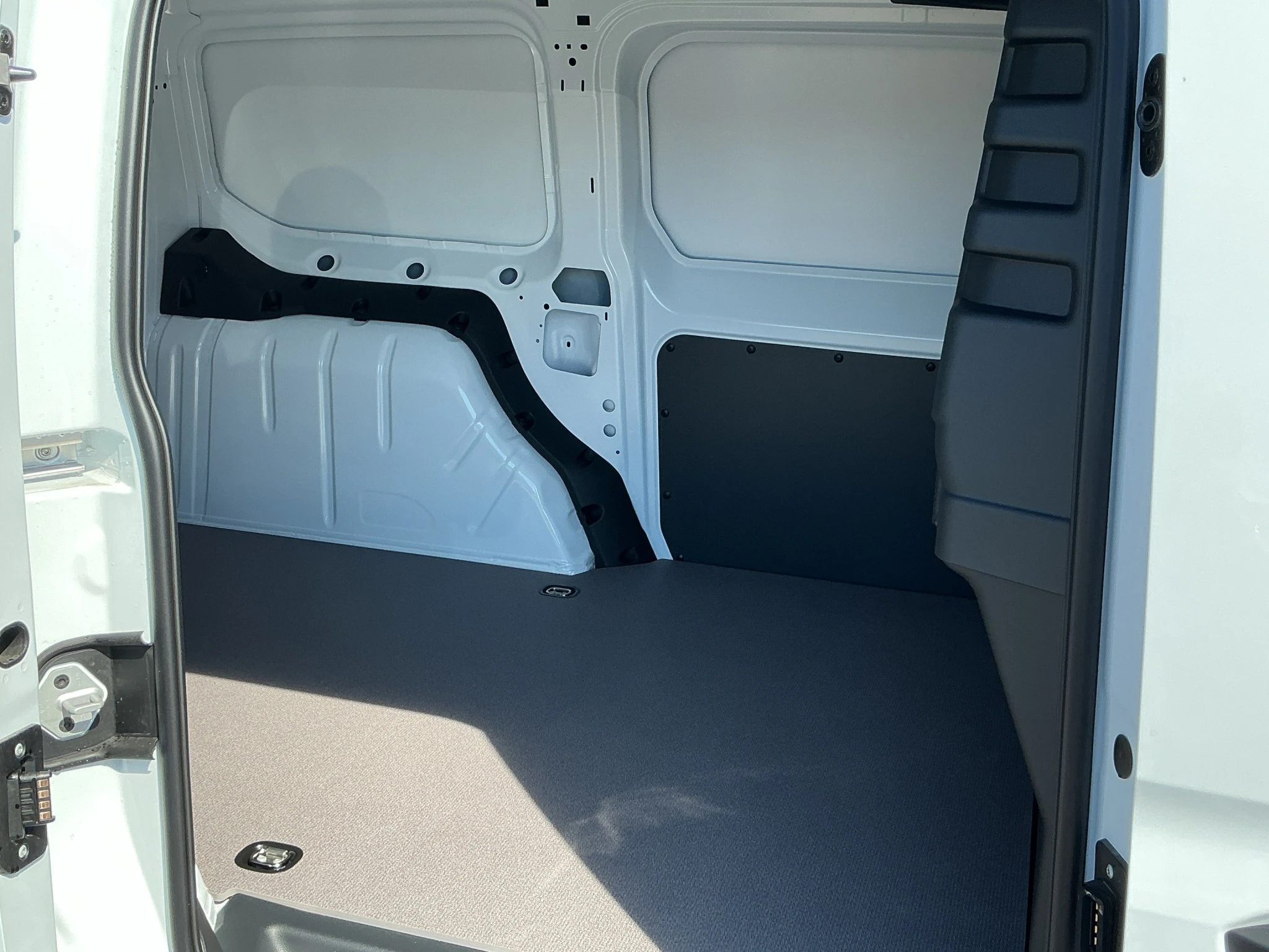 Ford-Transit Connect-image-10
