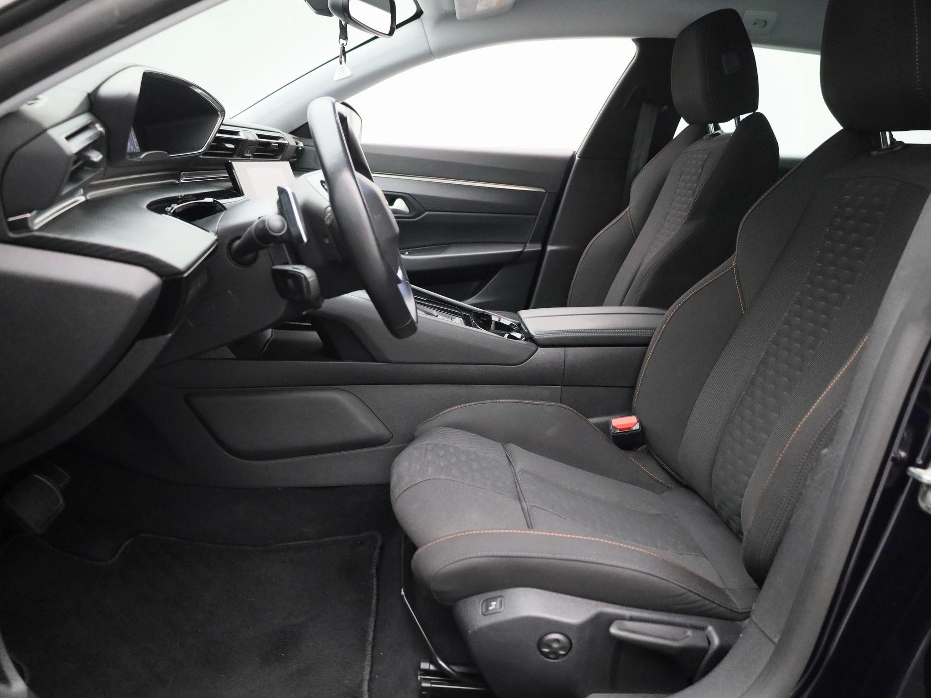 Peugeot-508-image-12