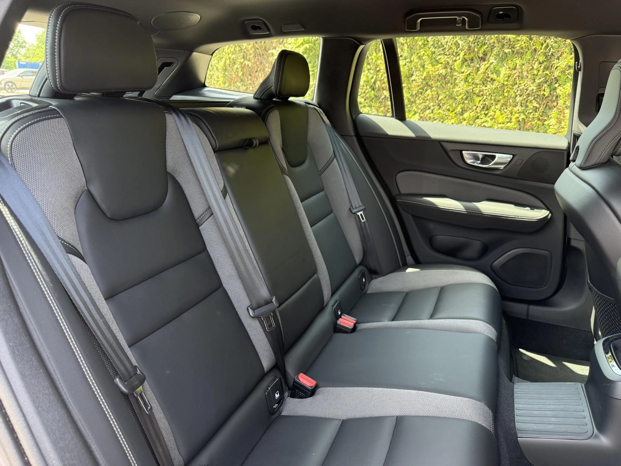 Volvo-V60-image-16