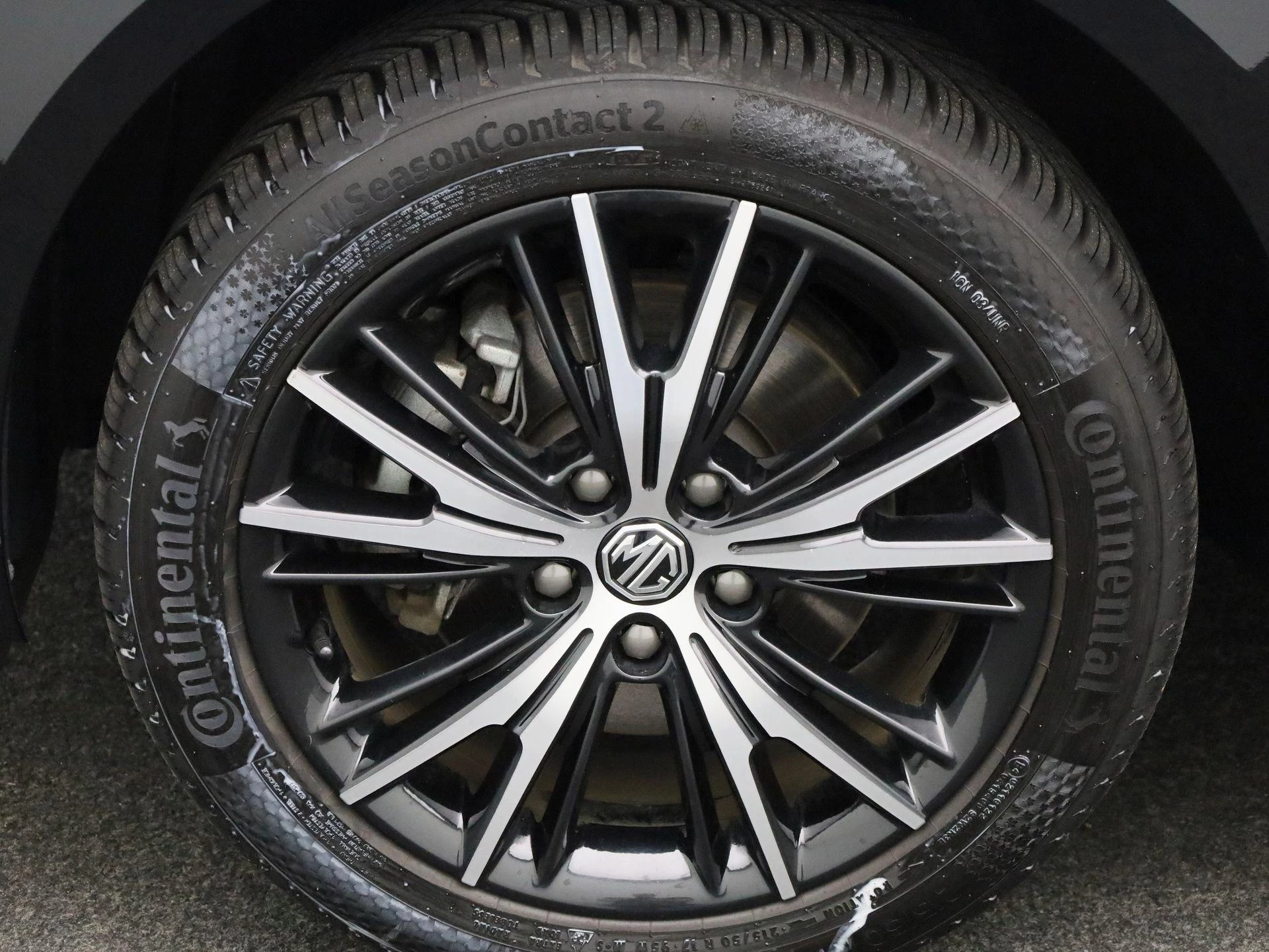 MG MG5 Electric Luxury Long Range 61 kWh