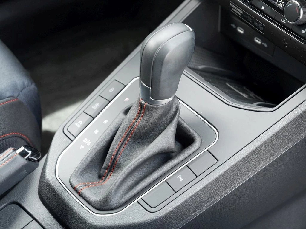 SEAT-Ibiza-image-8