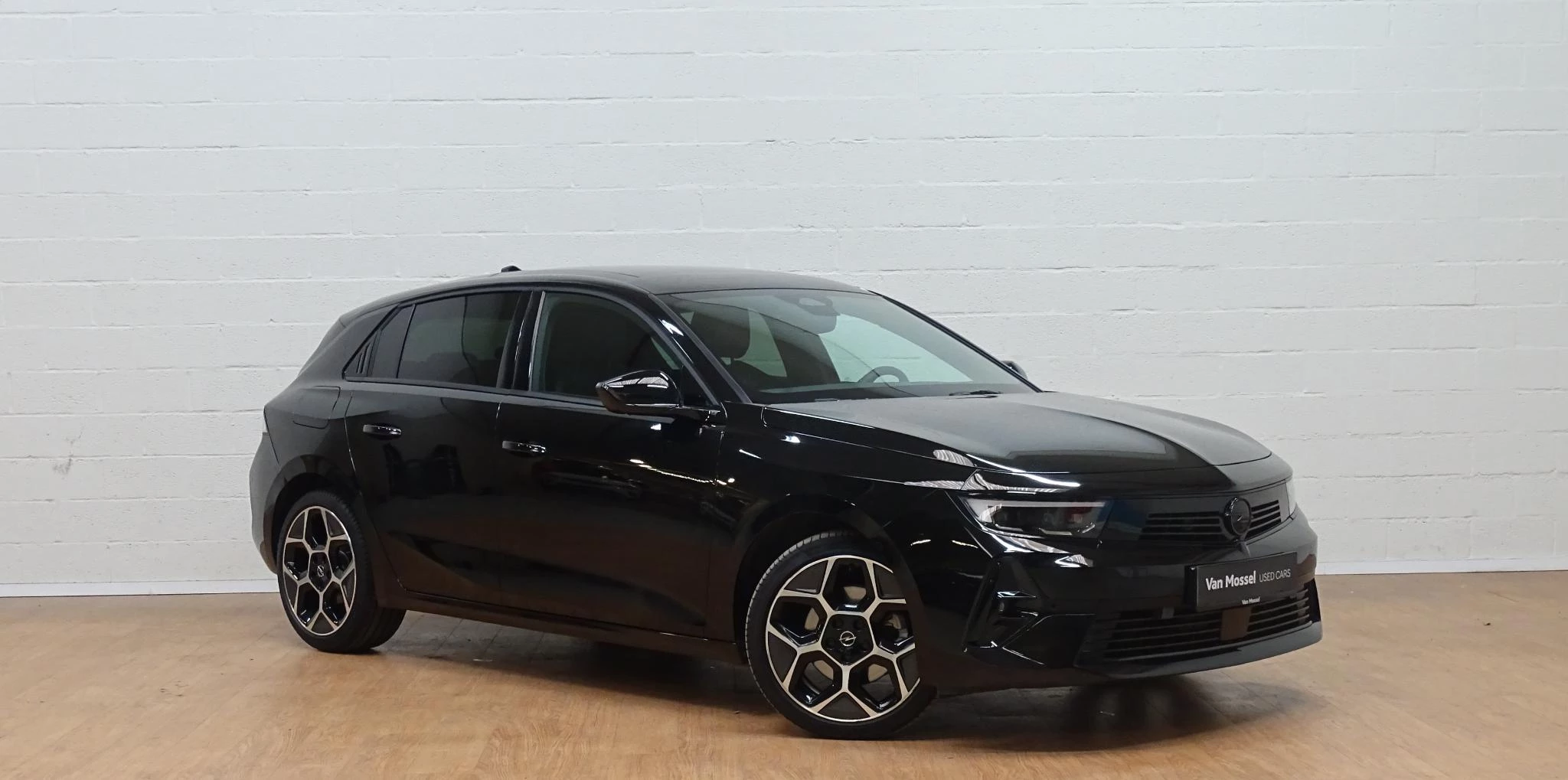 Opel Astra 1.2 Turbo MHEV 100kW Ultimate DCT