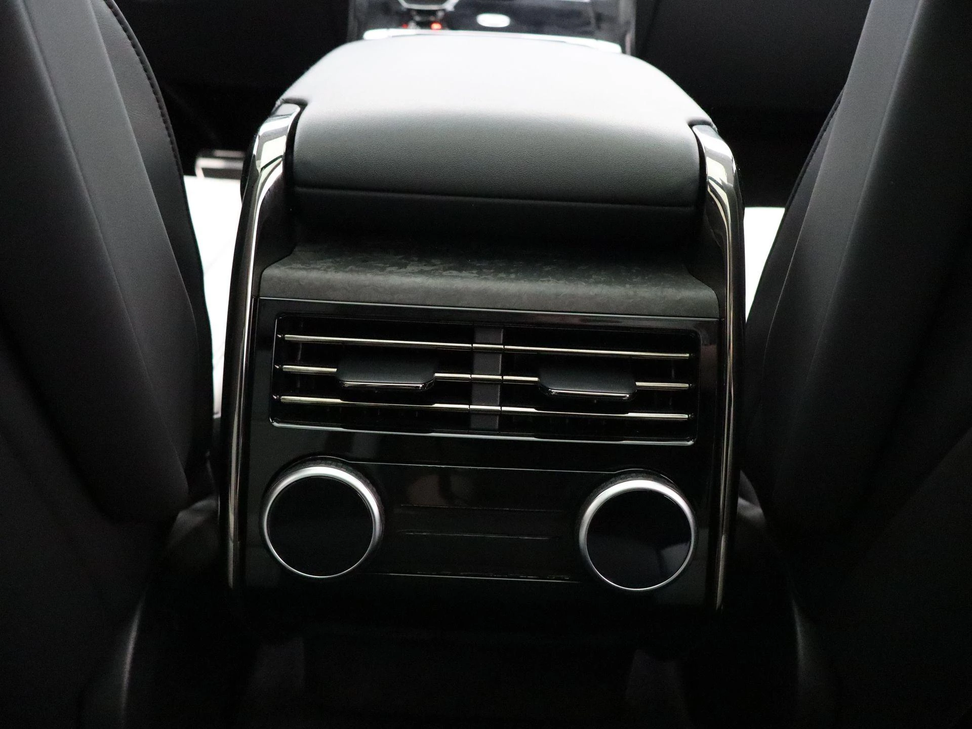 Land Rover-Range Rover Sport-image-37