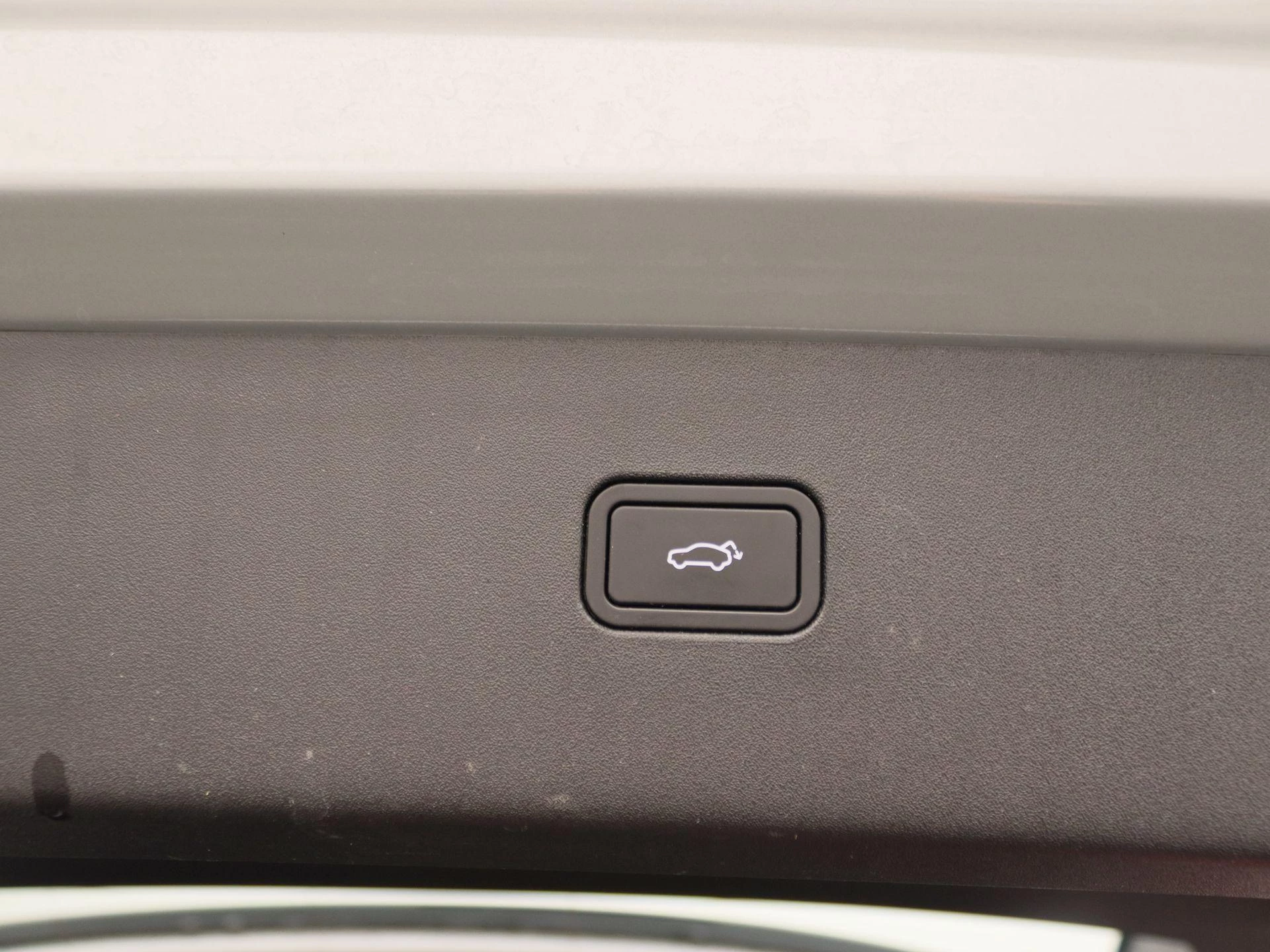 Volvo-EX30-image-12