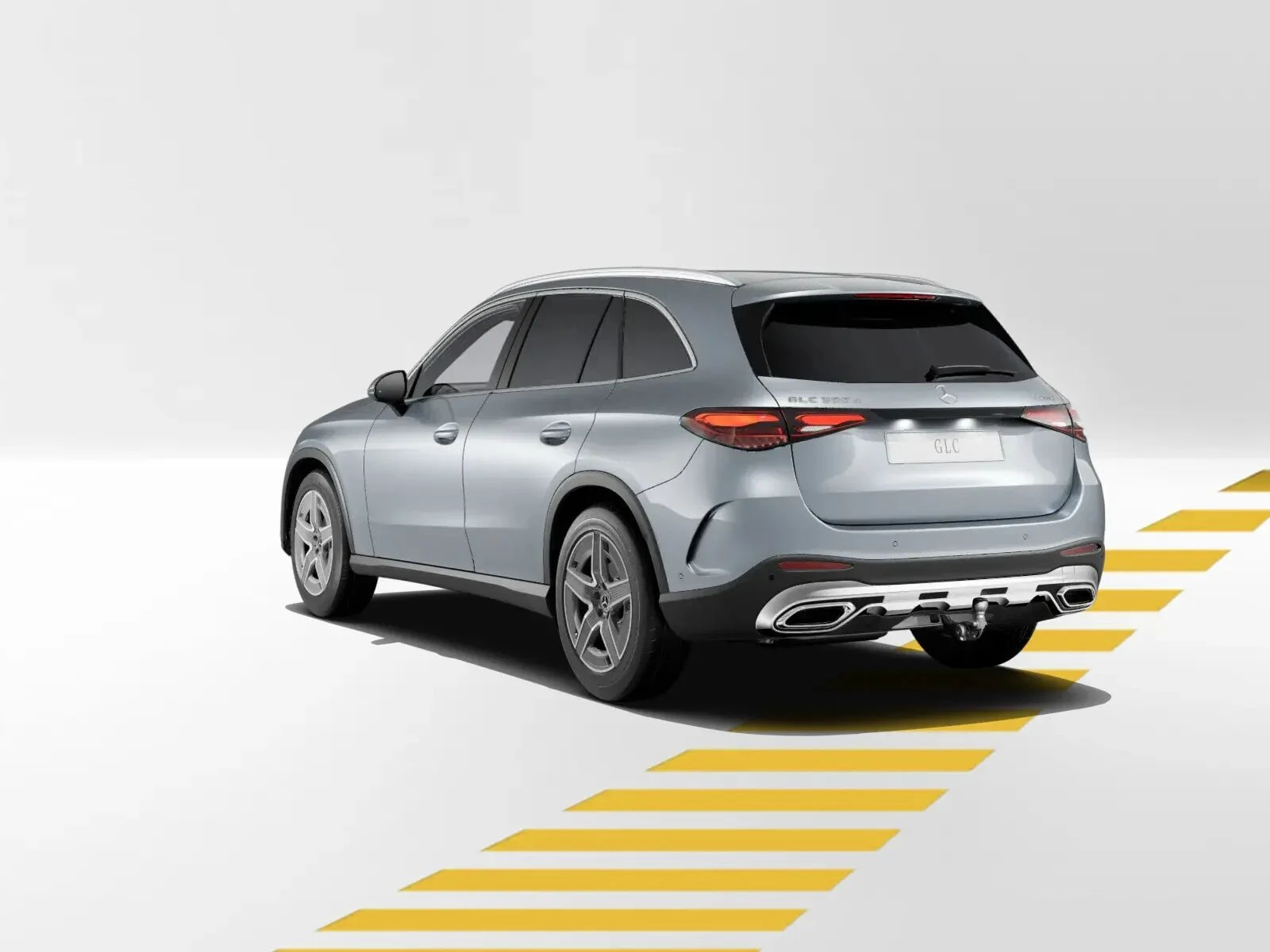 Mercedes-Benz-GLC 300 d-image-4