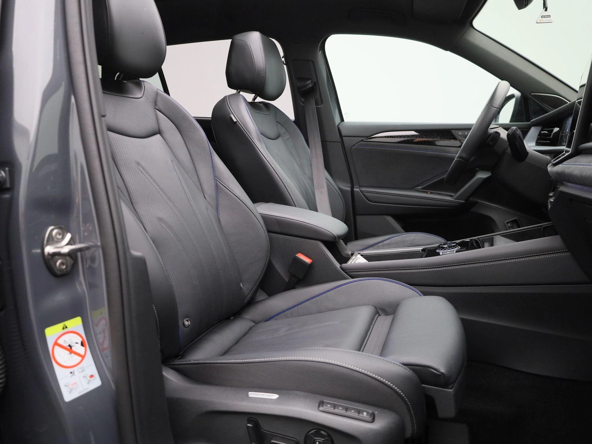 Volkswagen-Tayron-image-43