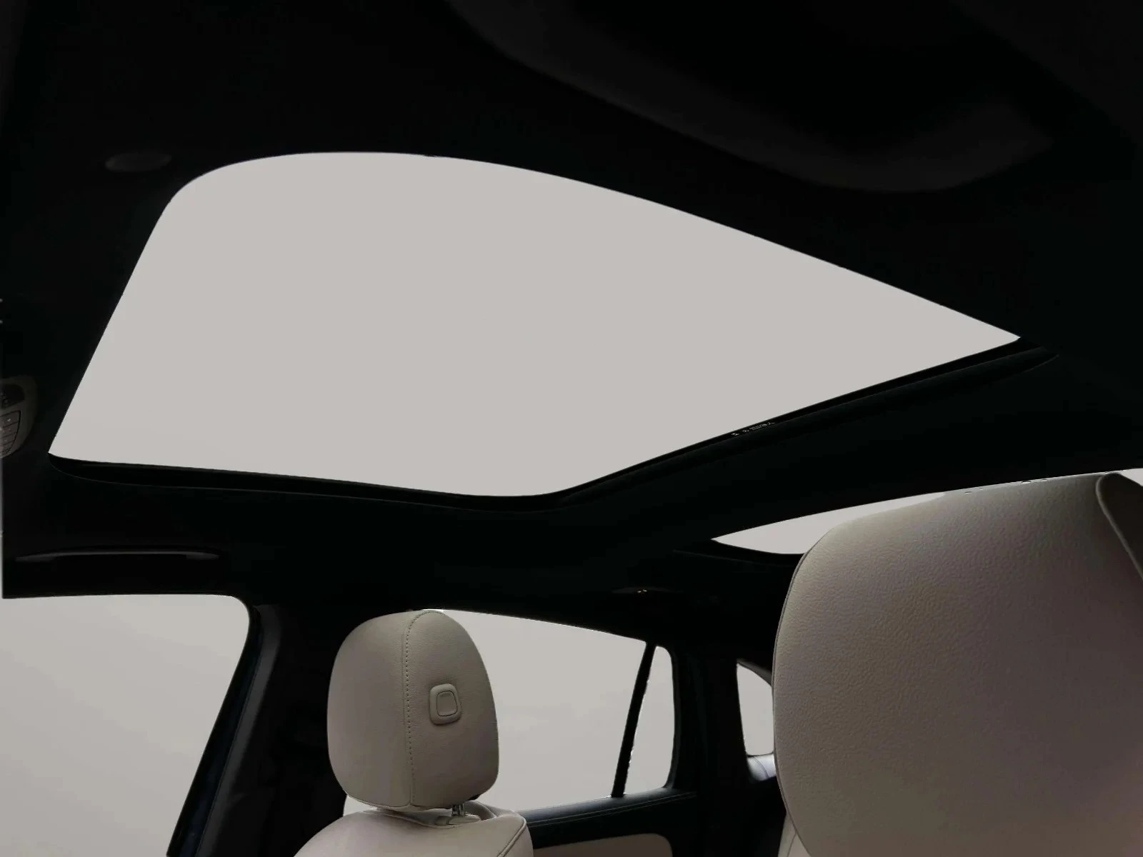 Mercedes-Benz-EQA-image-12