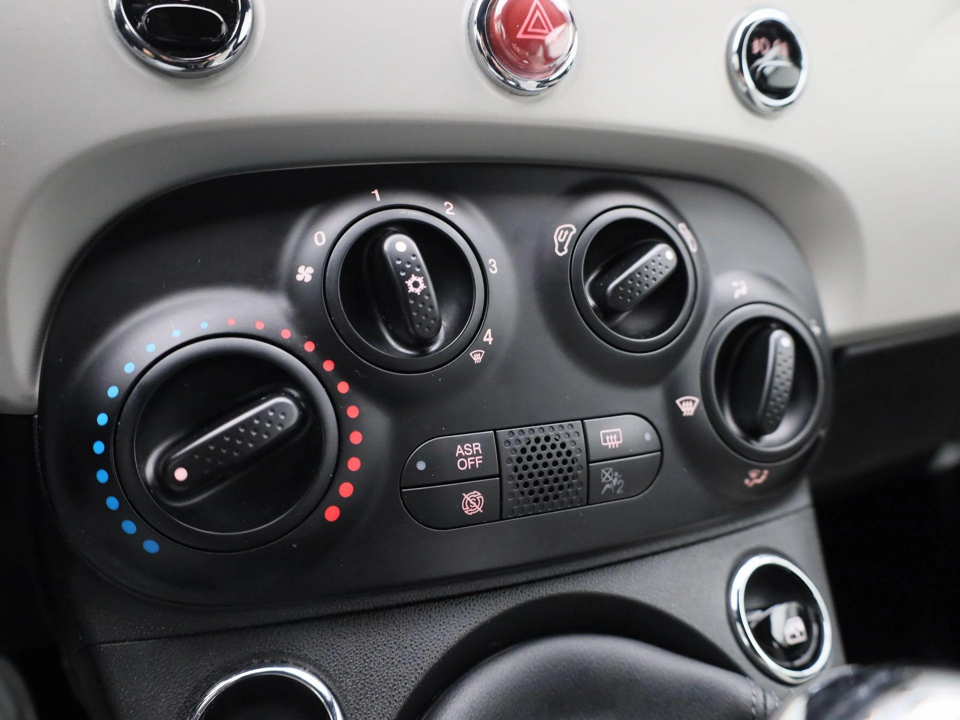 Fiat-500C-image-20