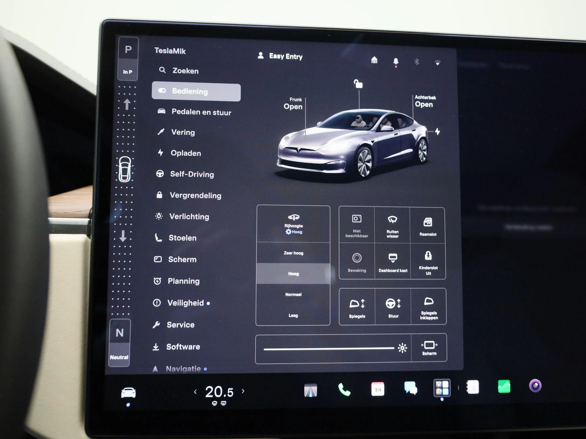 Tesla-Model S-image-20