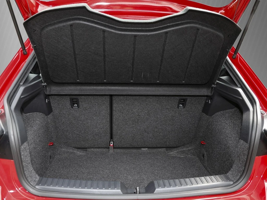 SEAT-Ibiza-image-4