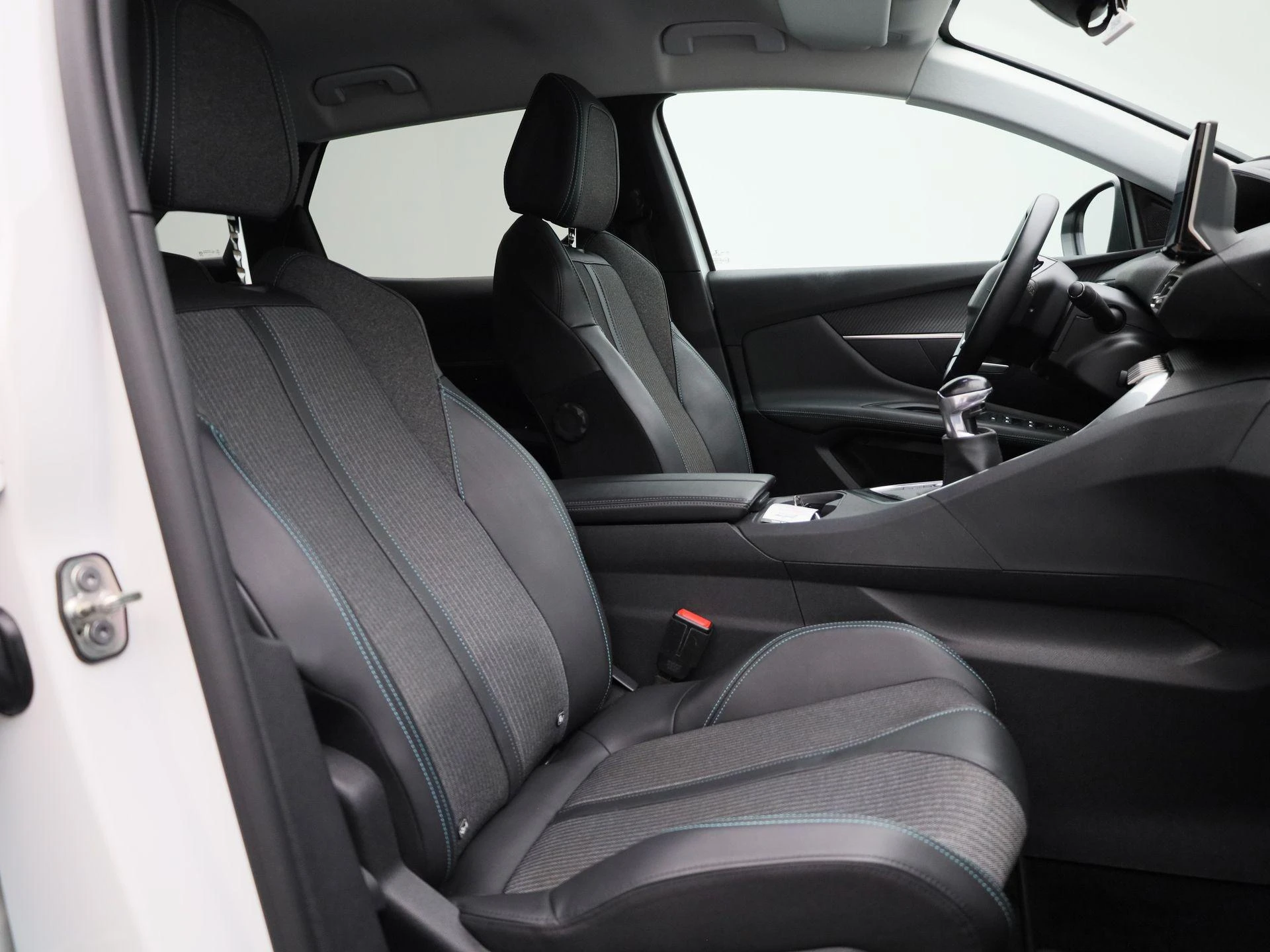 Peugeot-3008-image-31