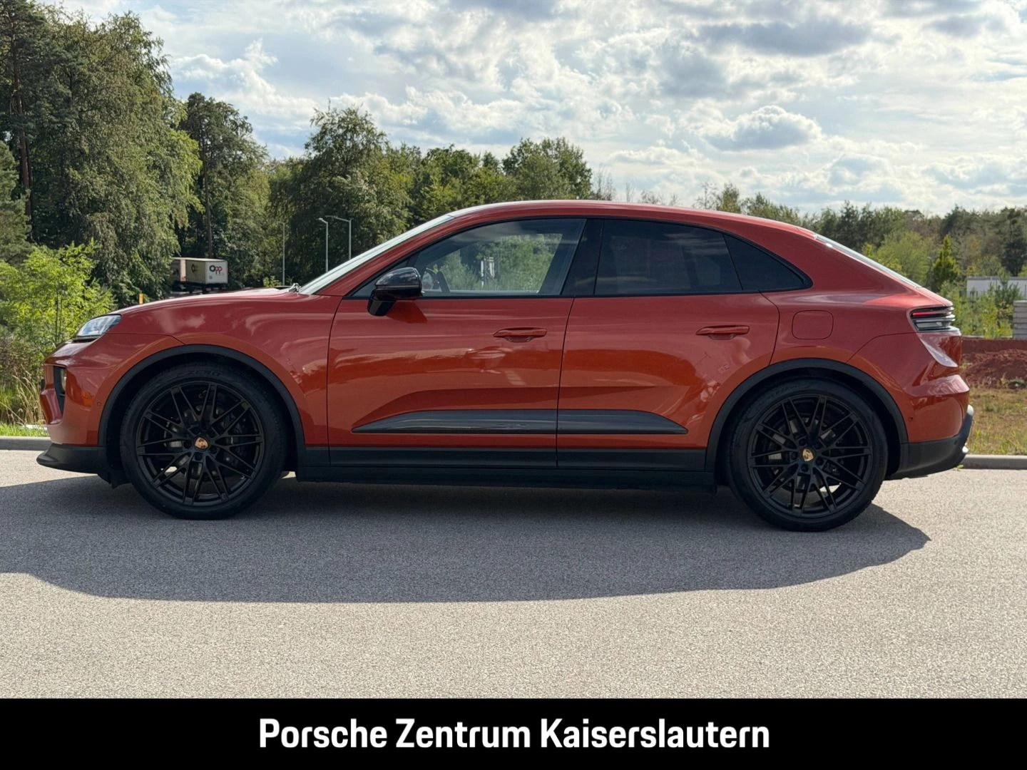 Porsche-Macan-image-1